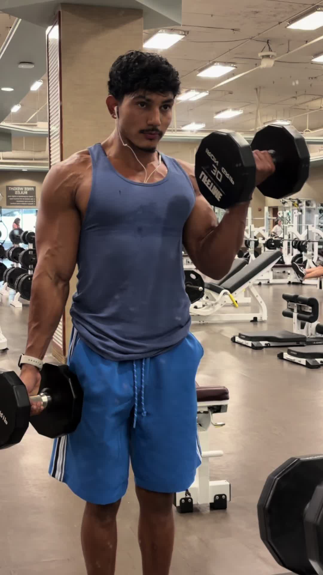 @Aziz⚡️
