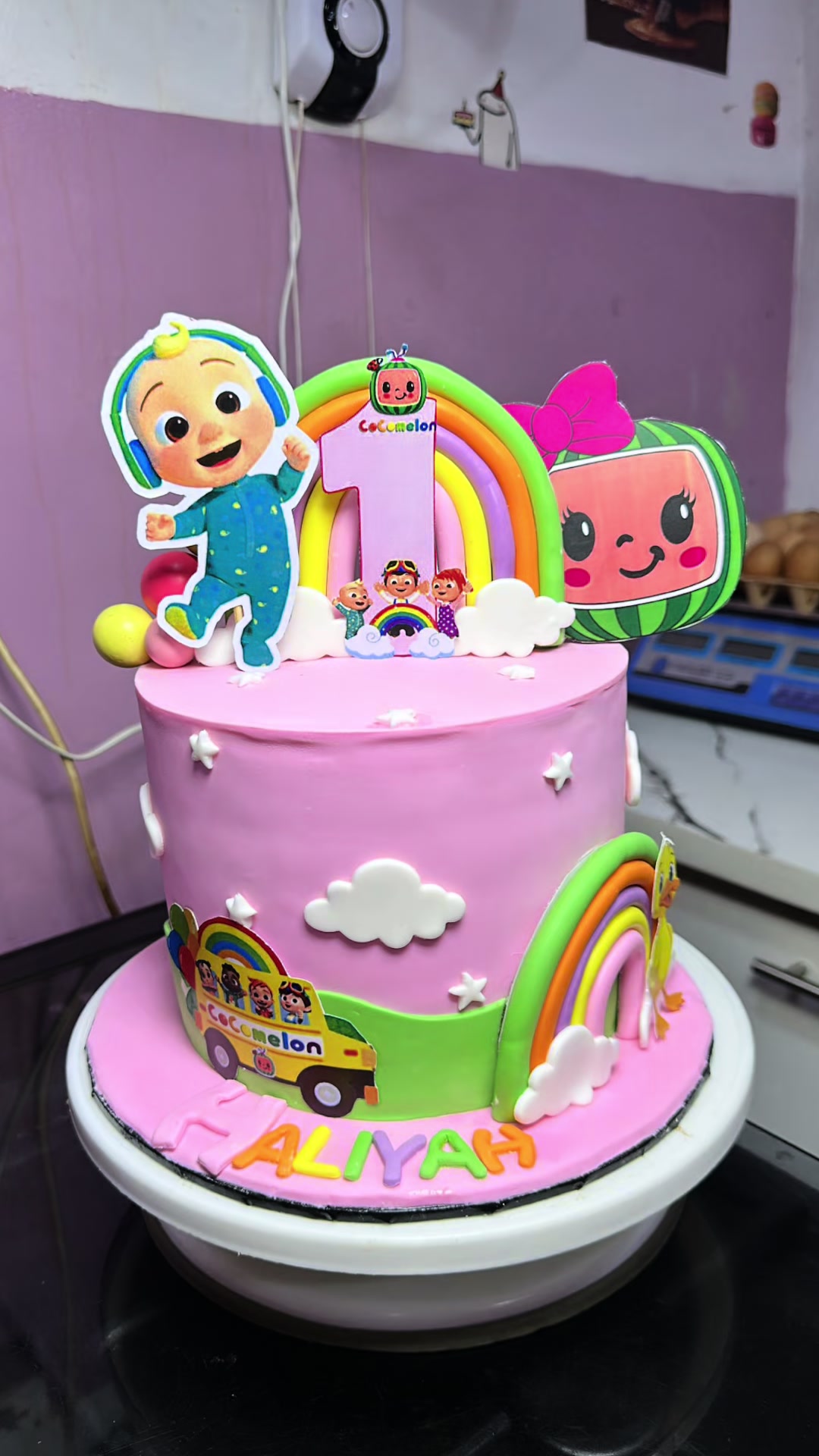 @Tohruks cakes of Ibadan