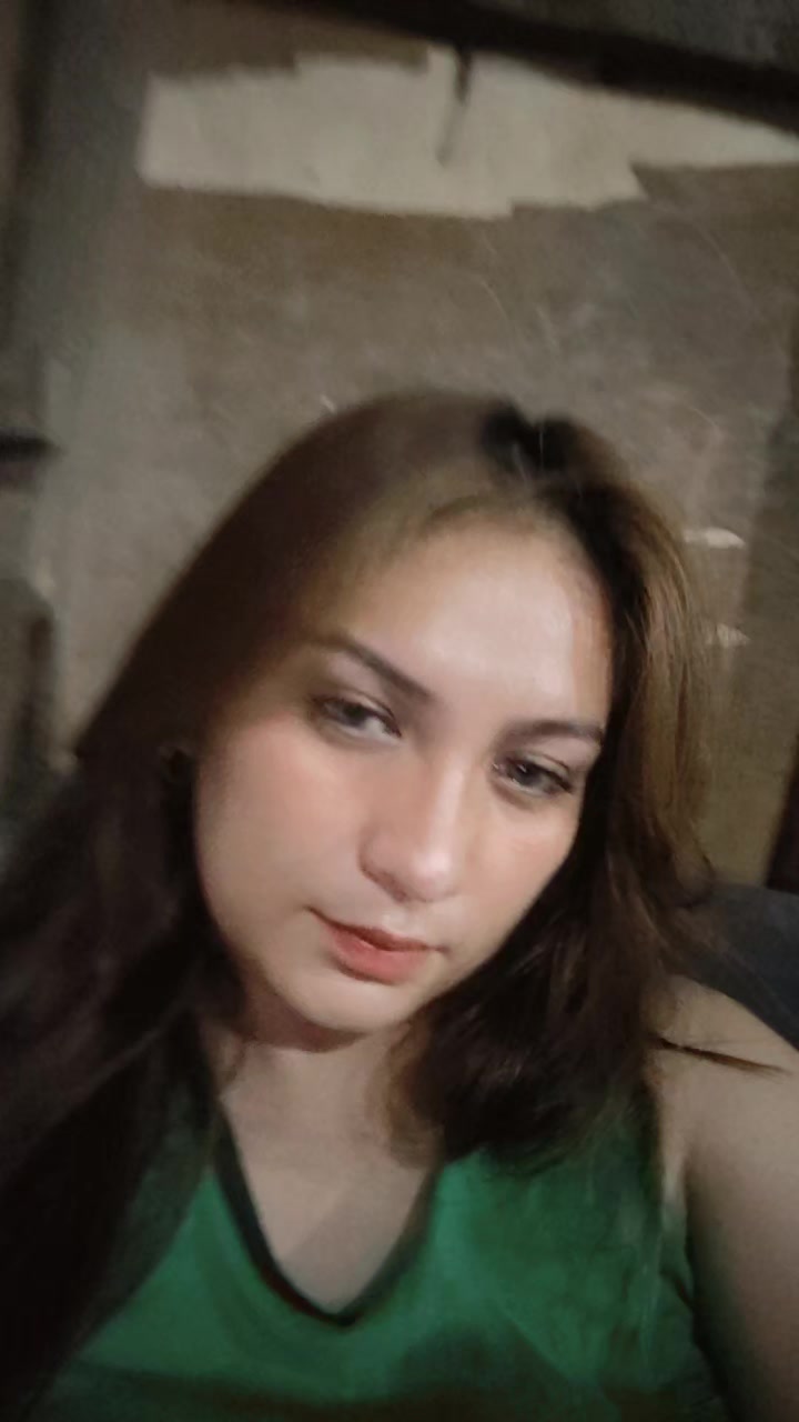 @Riza🥰🦀