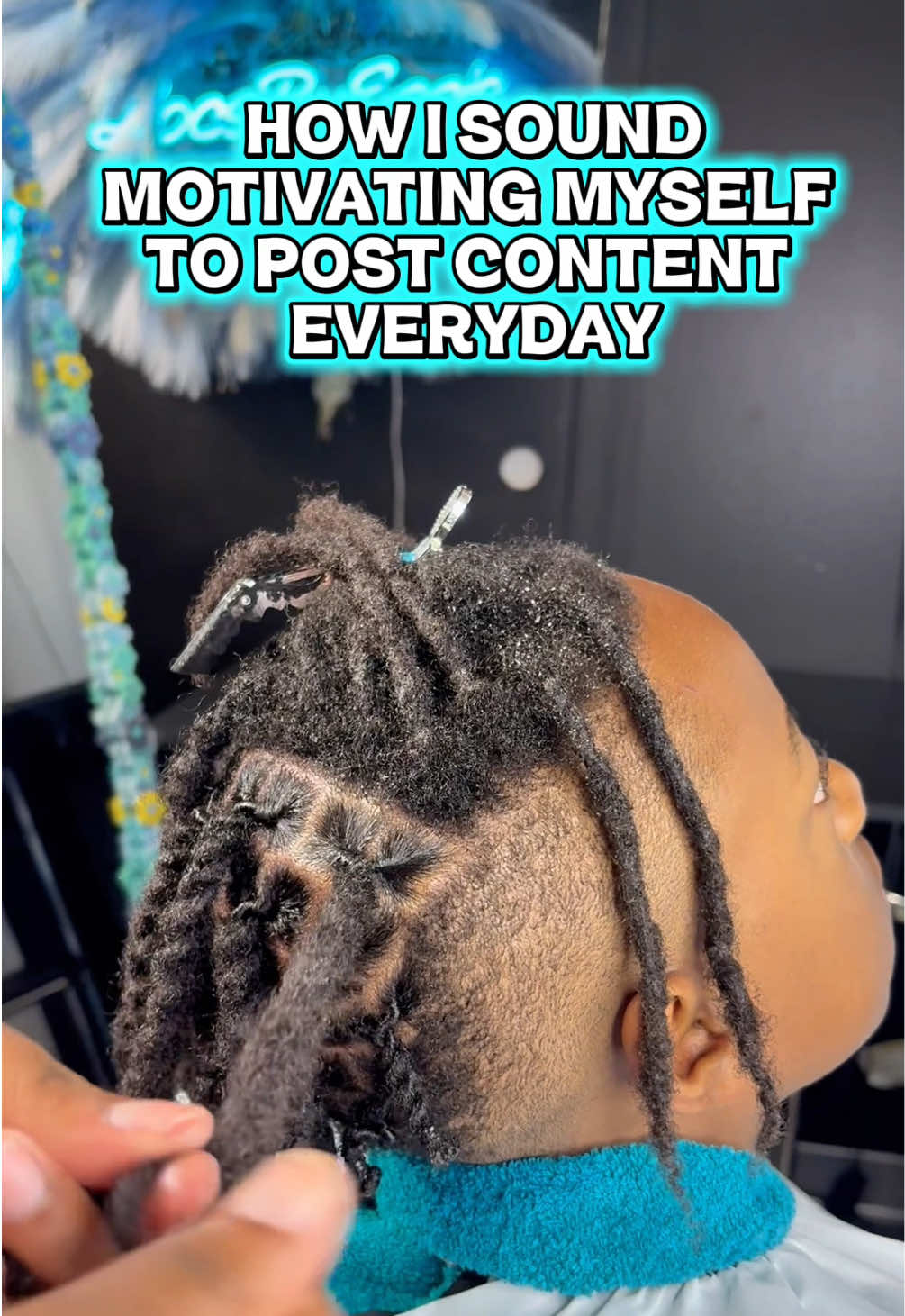 @locsbyessie