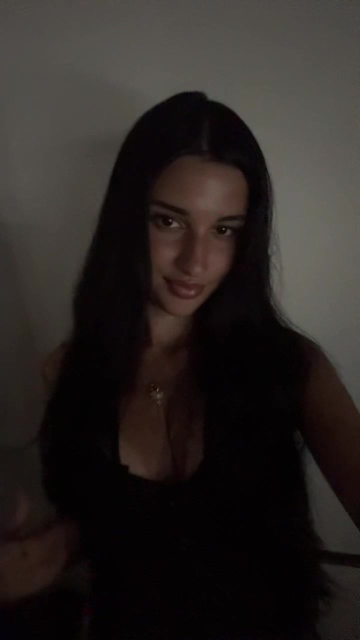 @Valentina