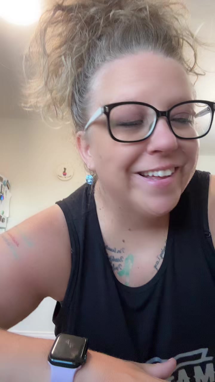 @🇨🇦Ashley P🏳️🌈