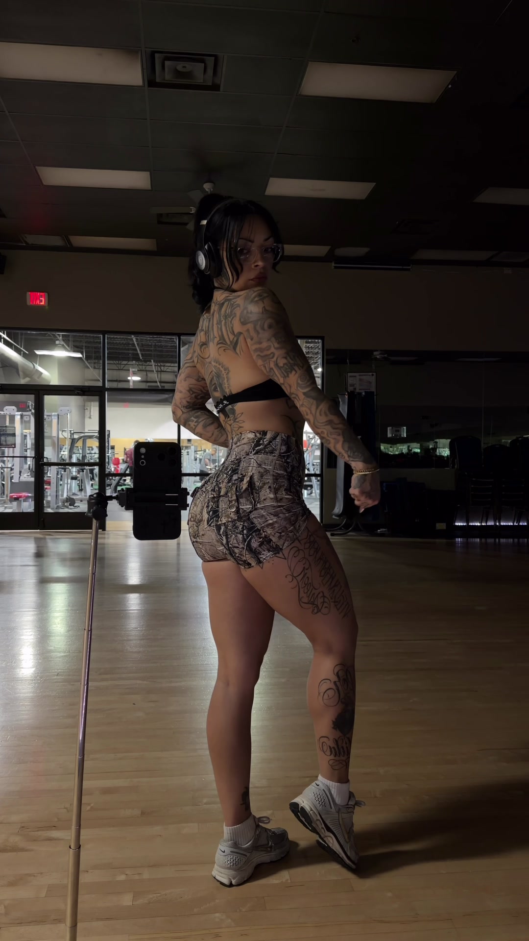 @Lakyn G