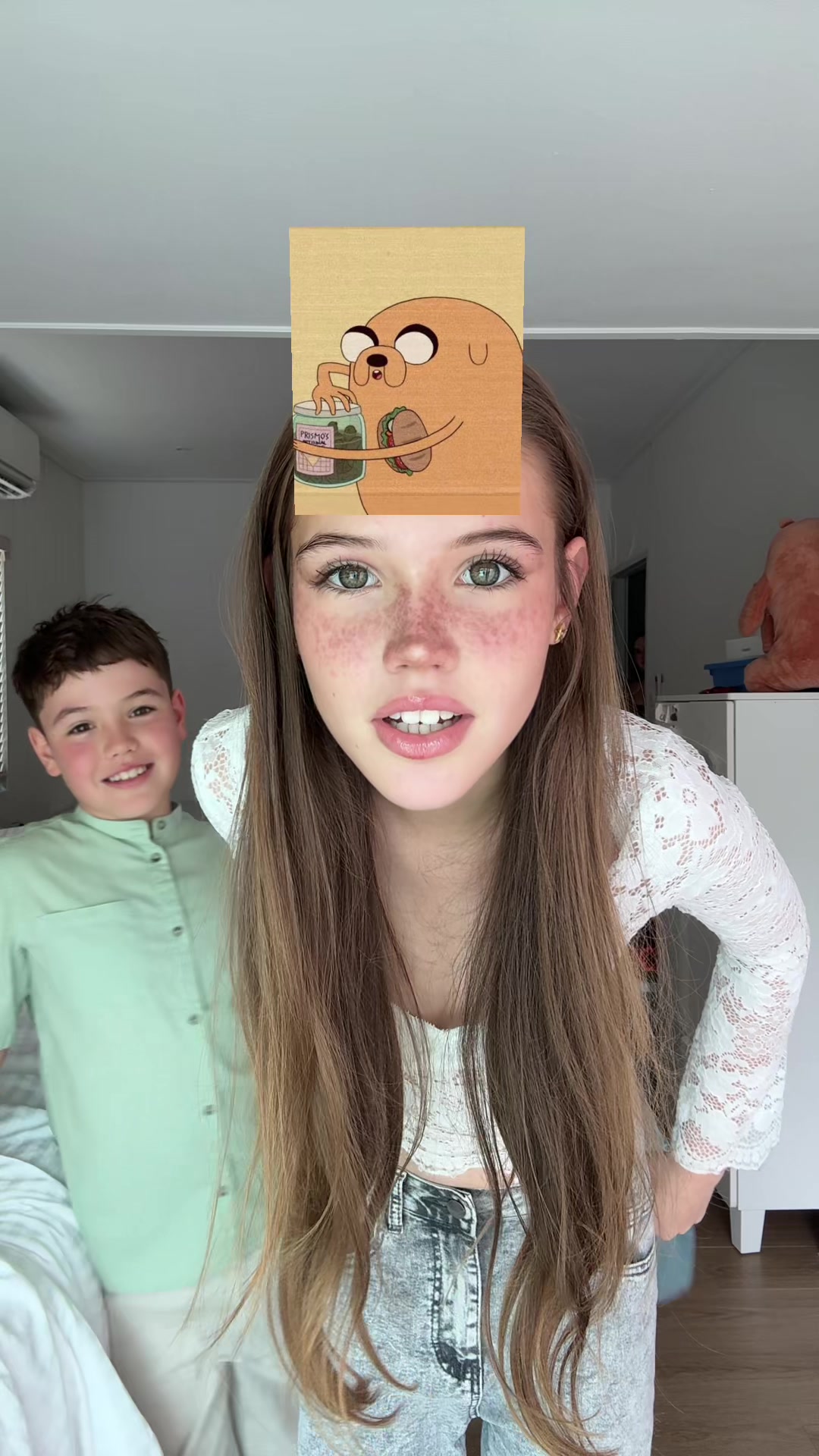 @Джейн