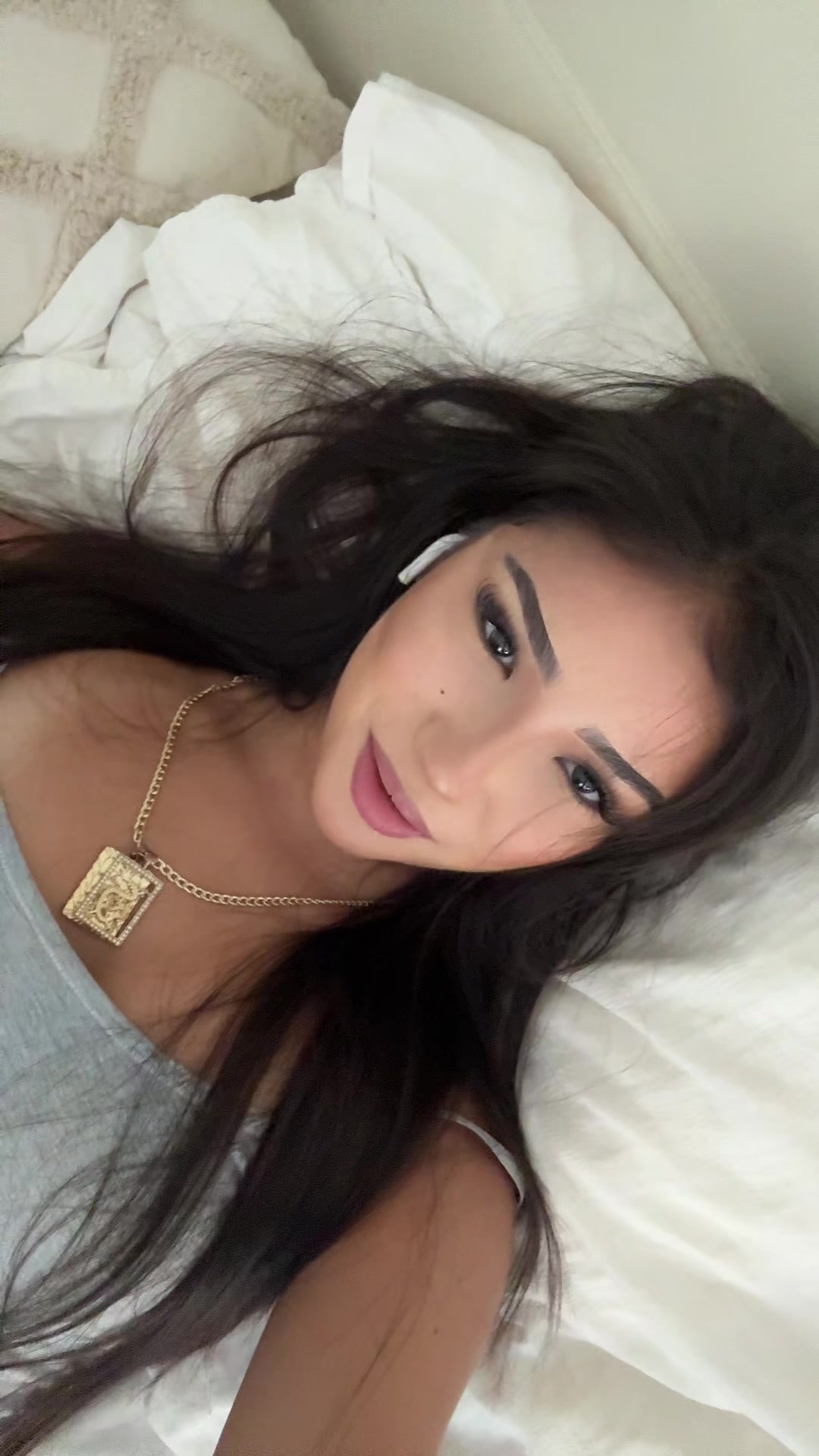 @rebeccadng
