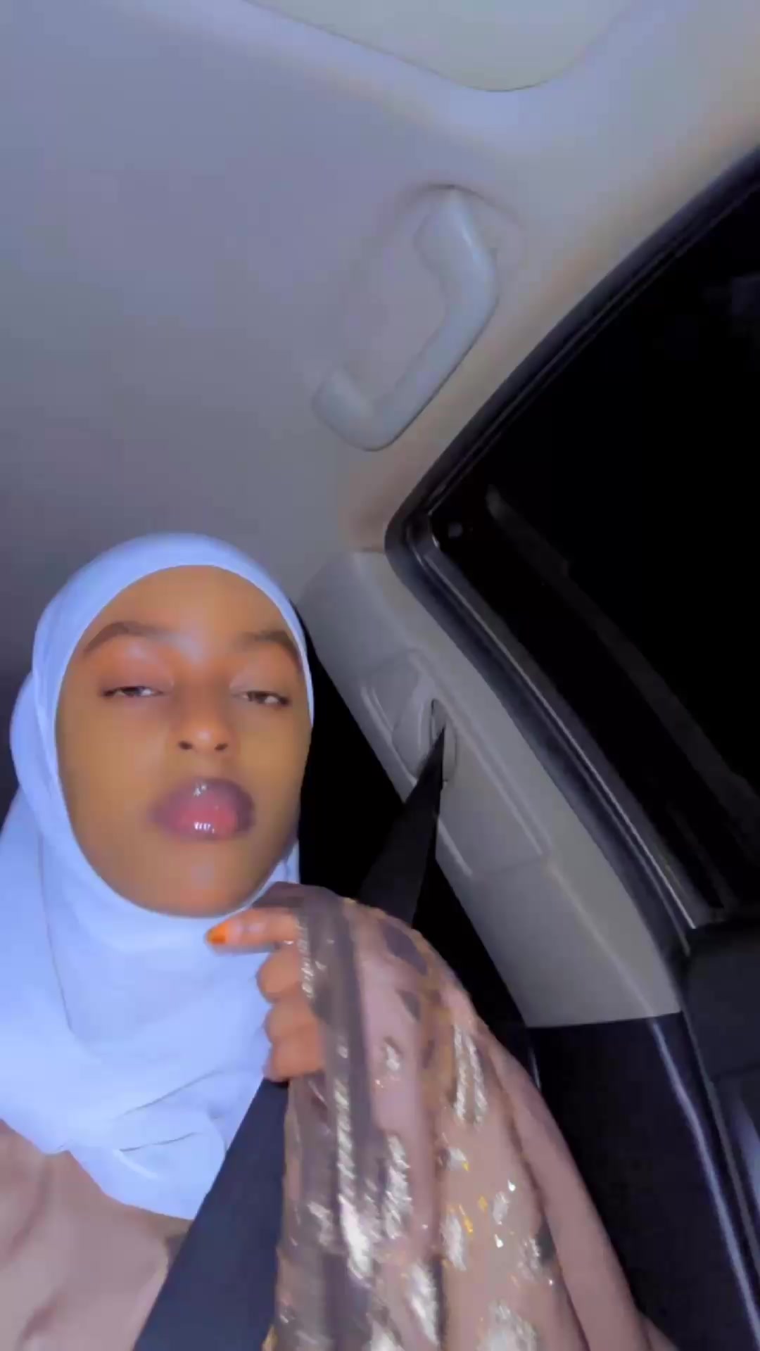 @TESSY🧕✨
