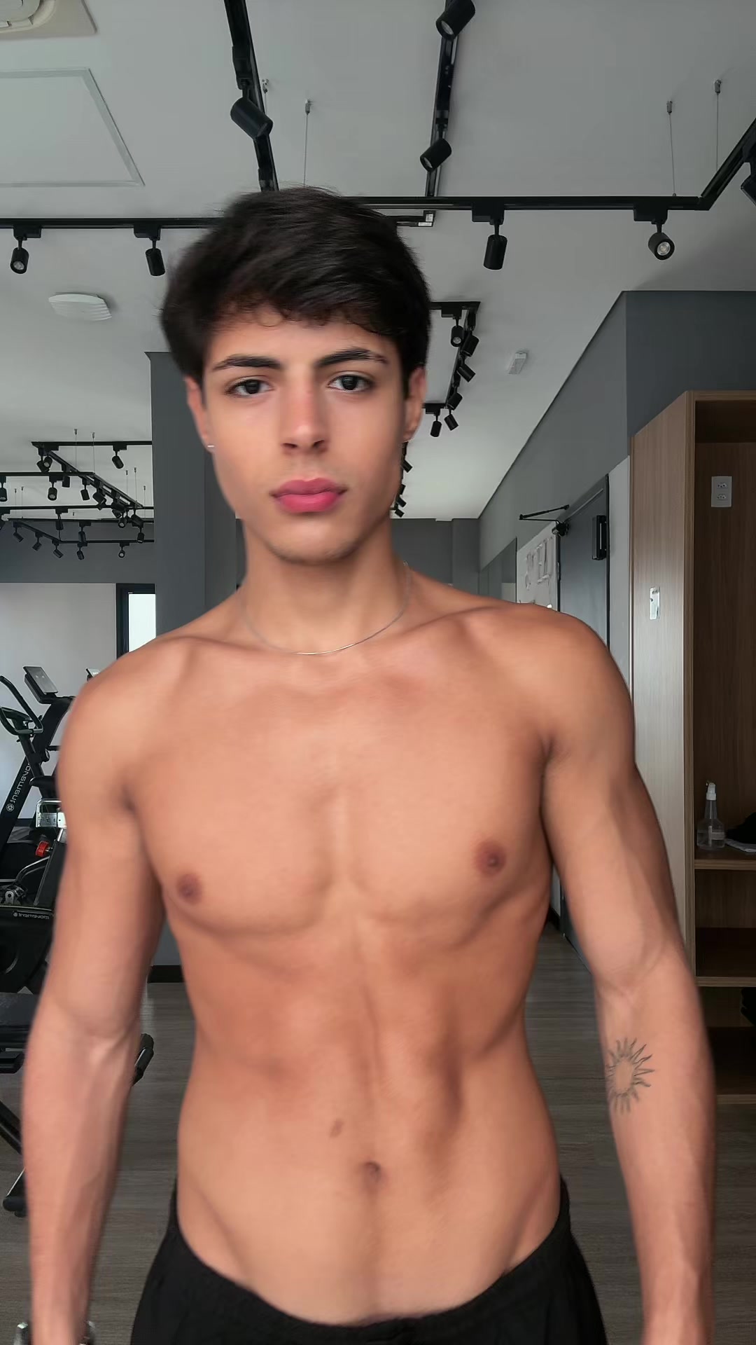 @leozinho🧞♂️