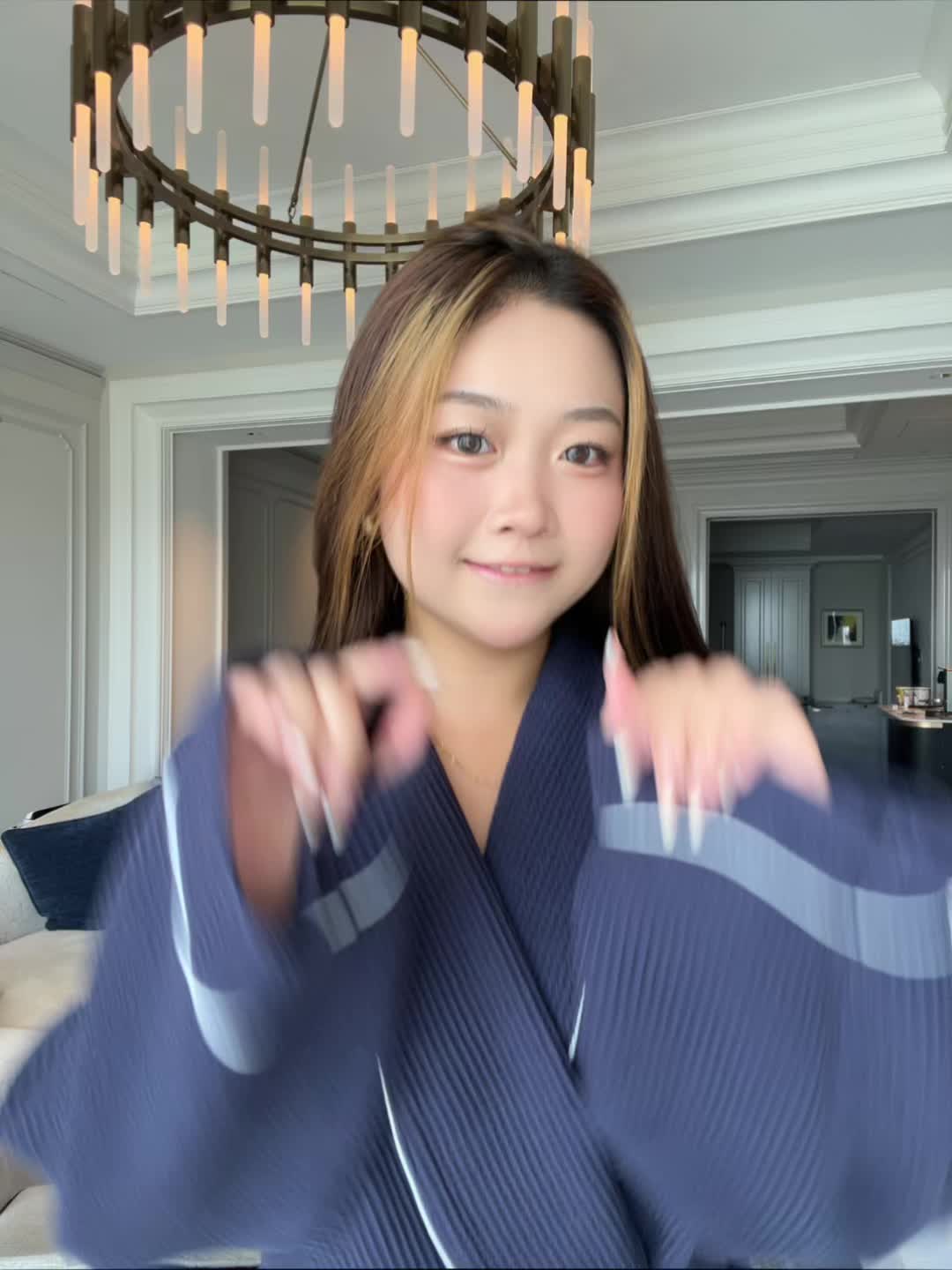 @ゆな