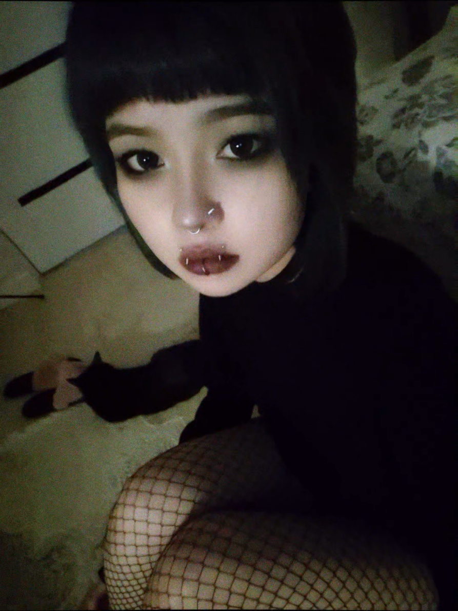 @๐ฆ๐ค๐ช๐ข๐ฉ๐ณ๐ฆ๐ฐ๐ ๐ข๐ฏ๐๐ค๐ฆ