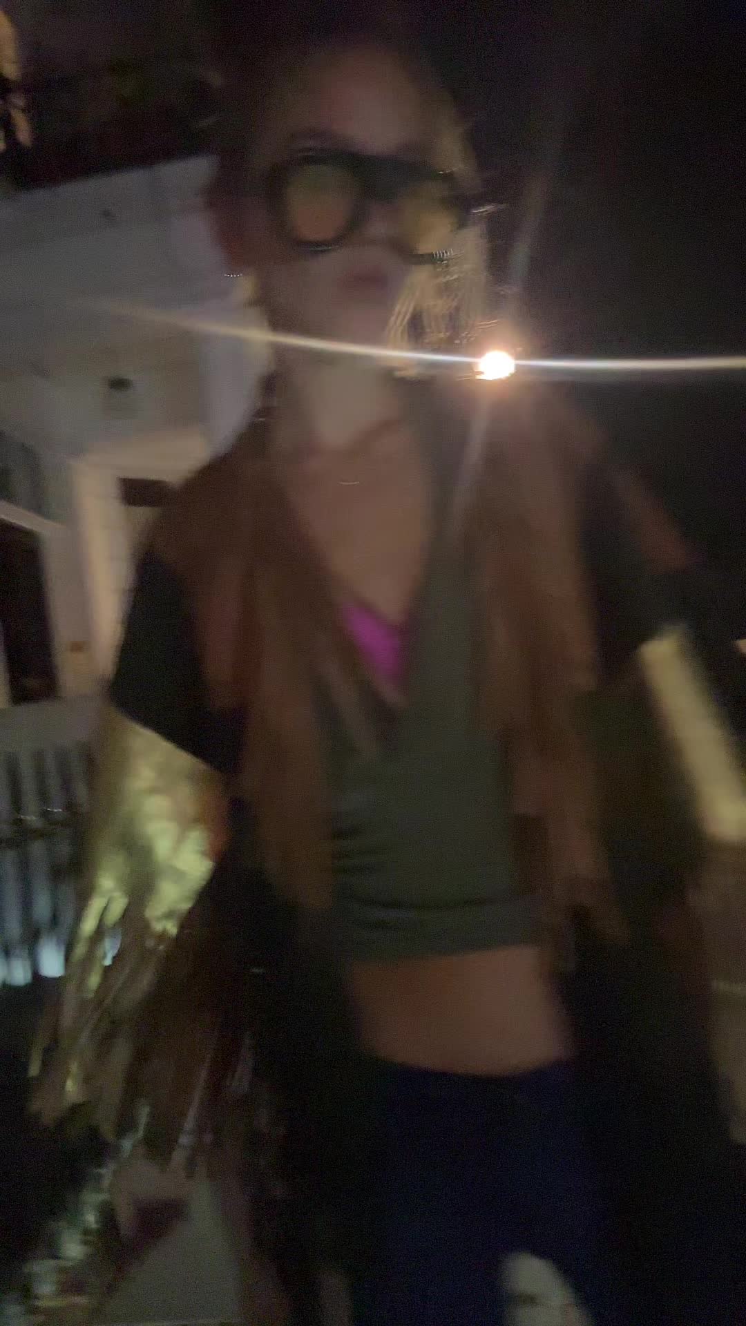 @Helena 🌩️