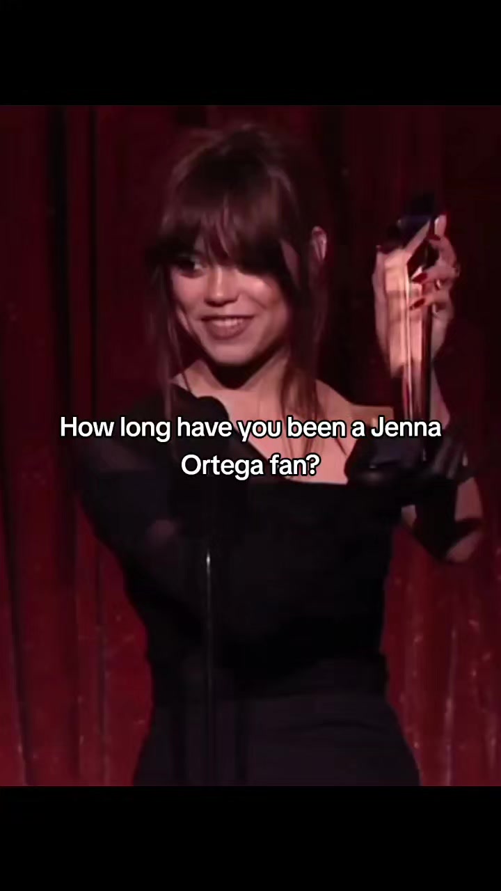 @Jenna Ortega Fan🥝🥑🎧