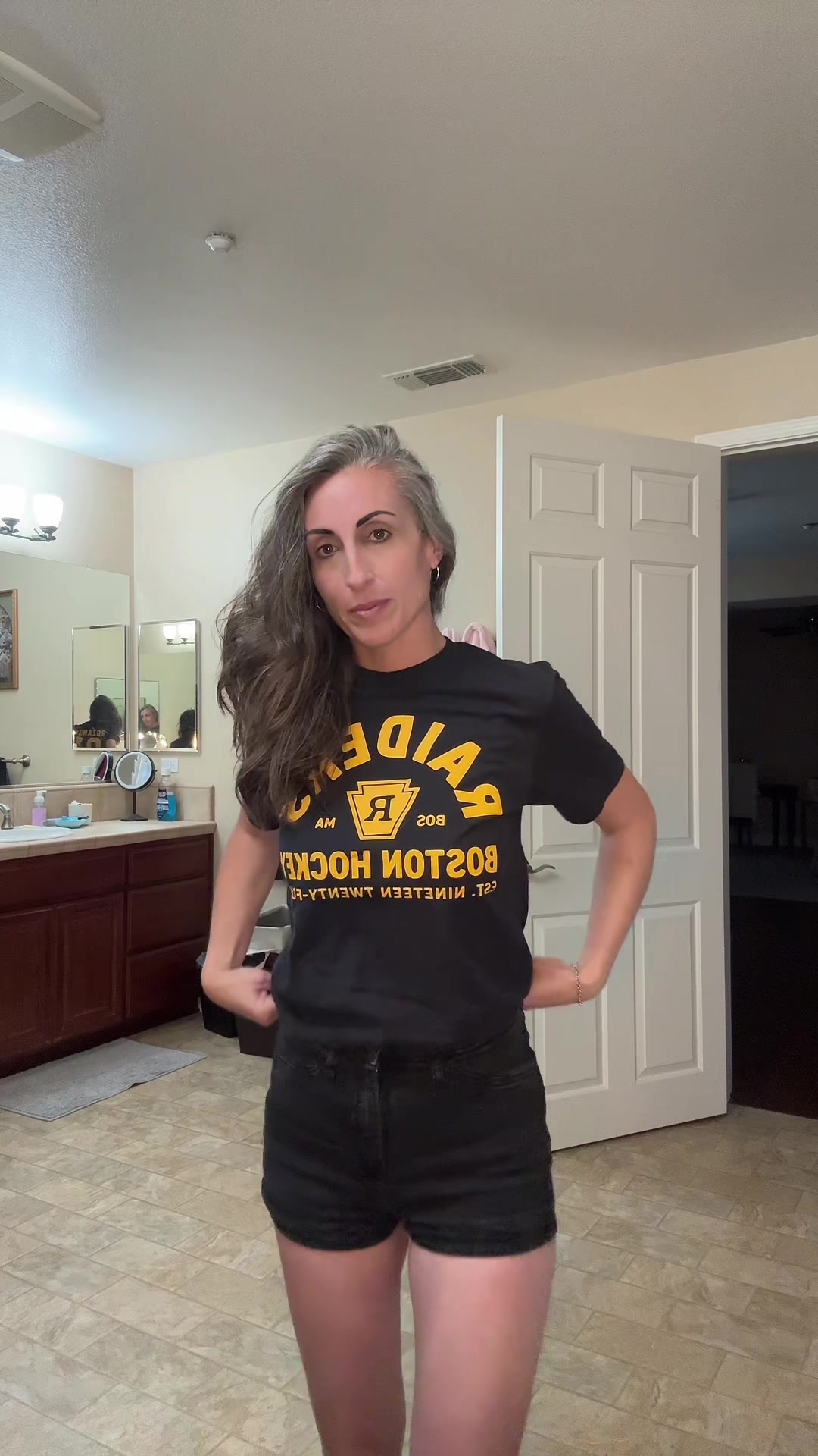 @herclosetshot