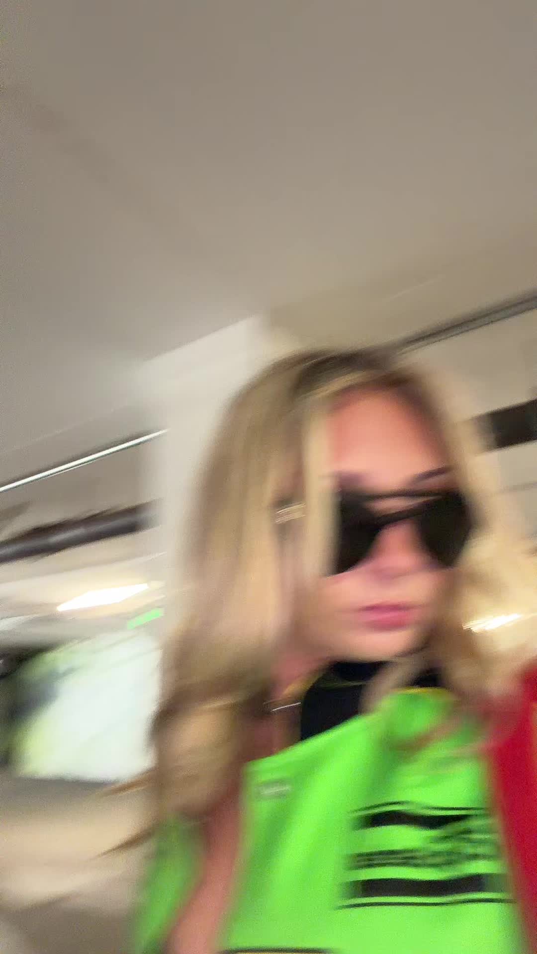 @Hennybacon