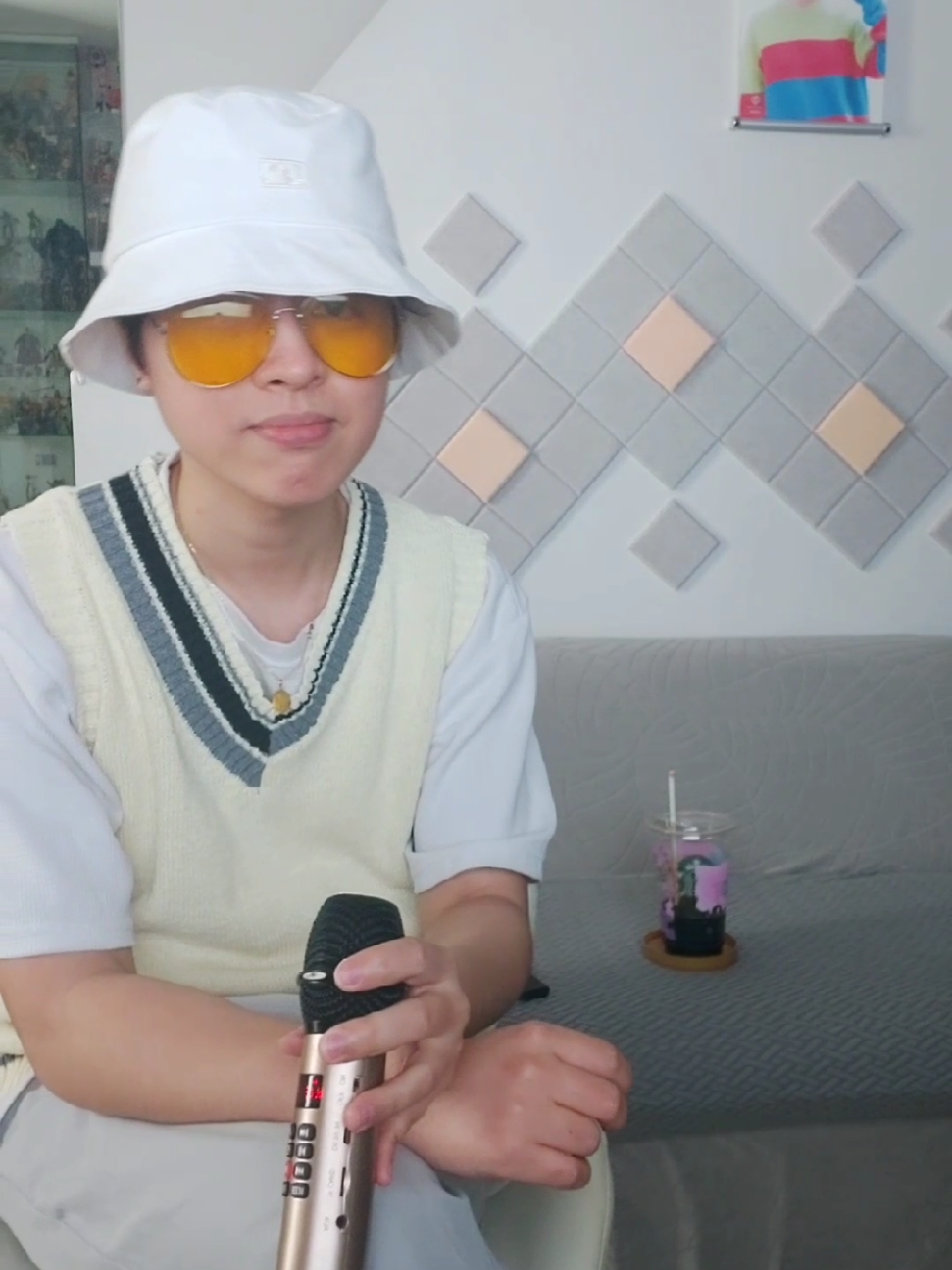 @LimJiAn