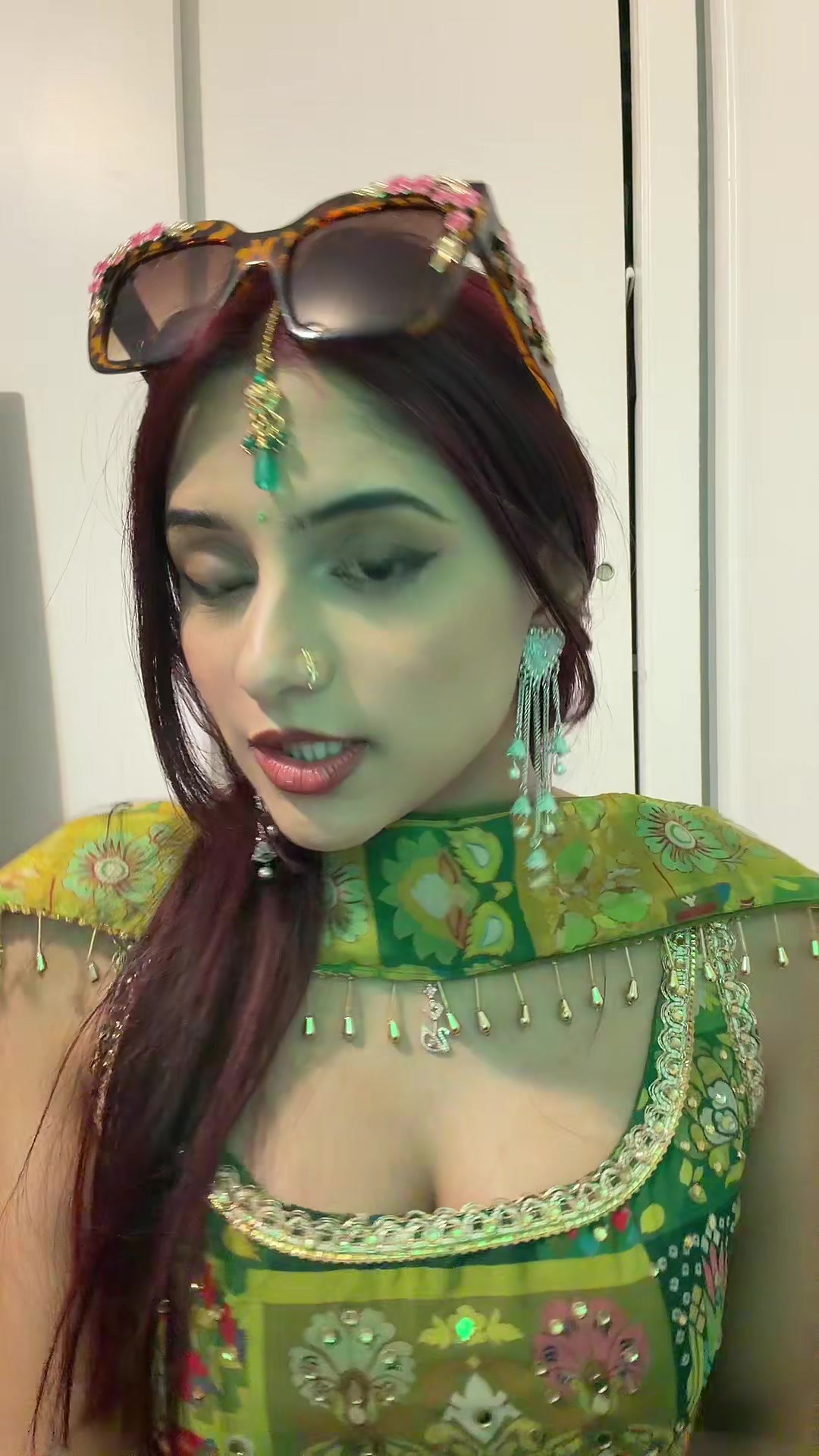@wiziana.
