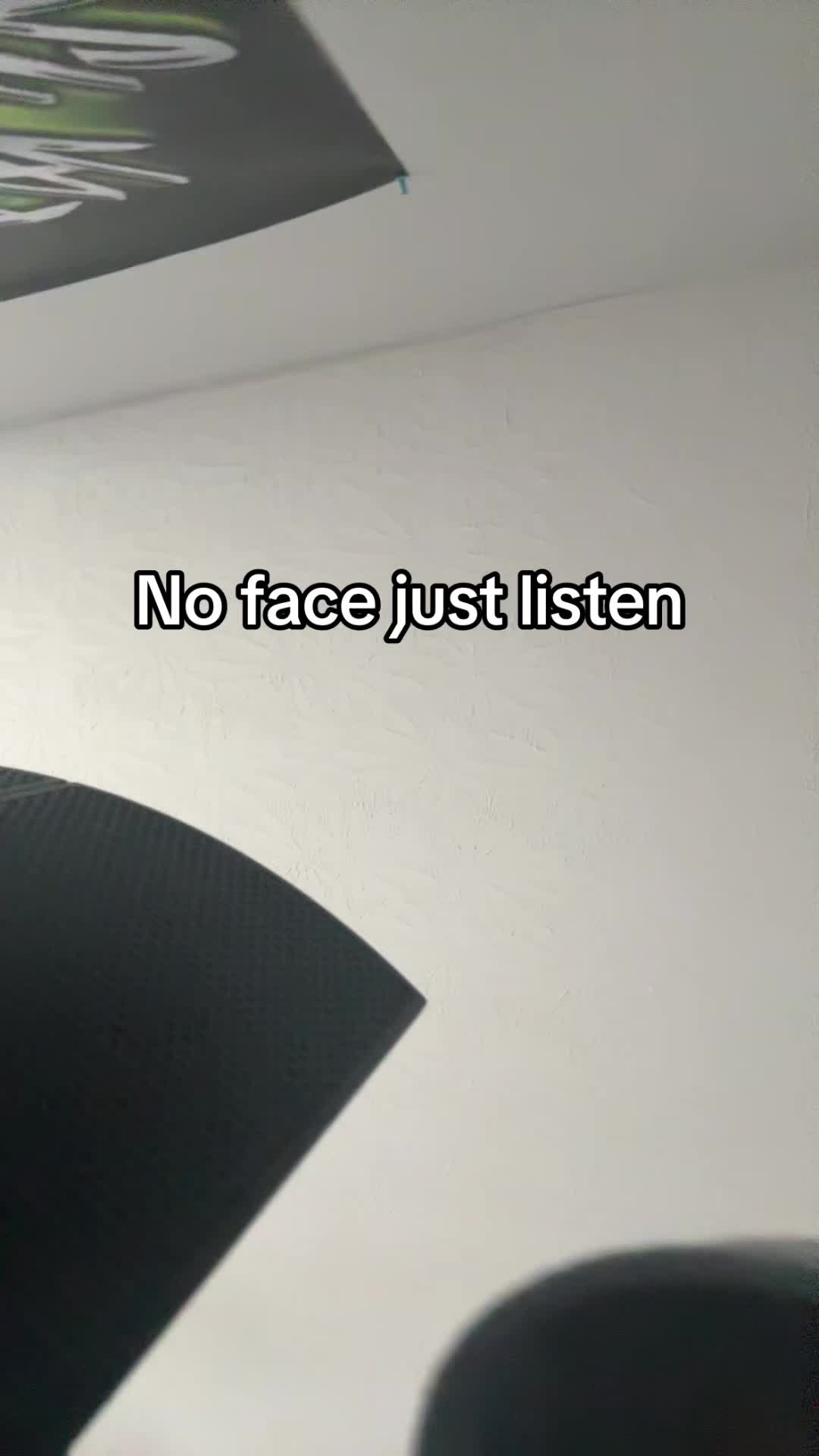 @2ooX