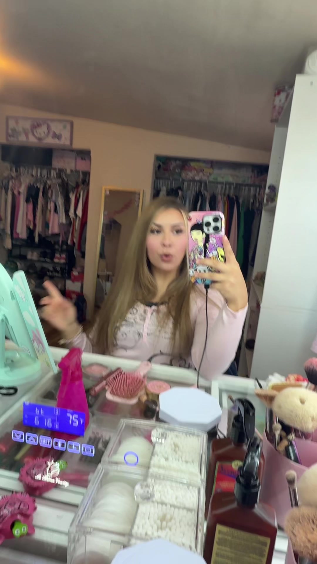 @unicornbubblegumlalaland