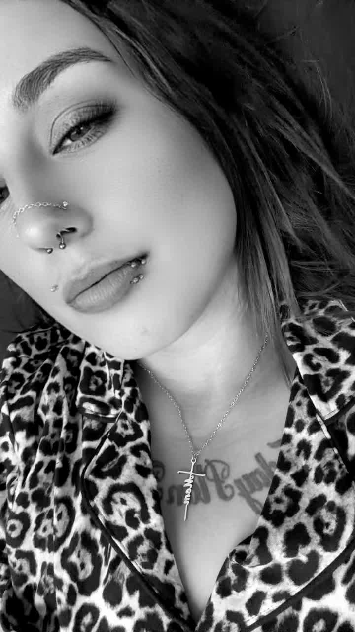 @kaluhmarie