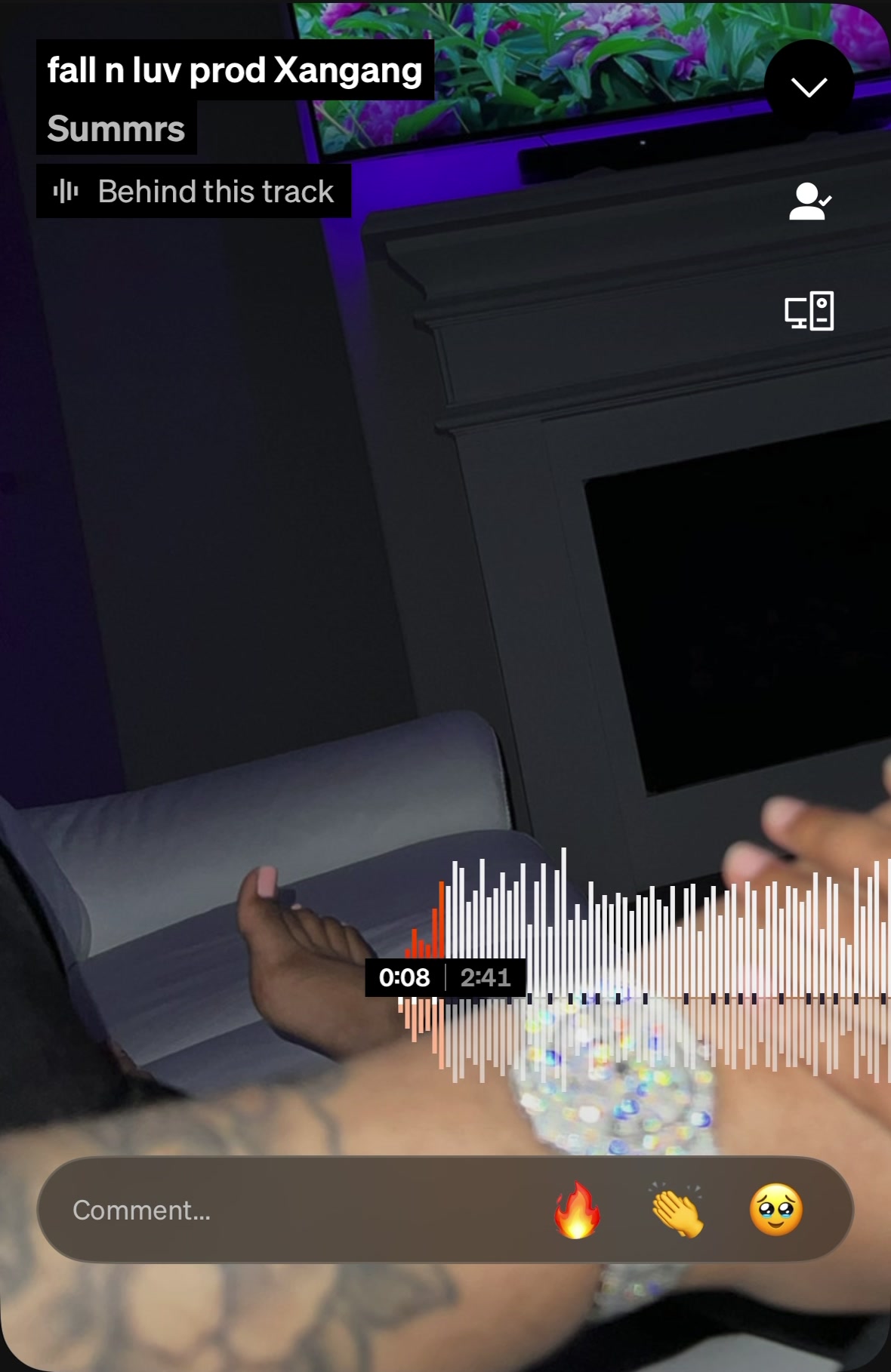 @7