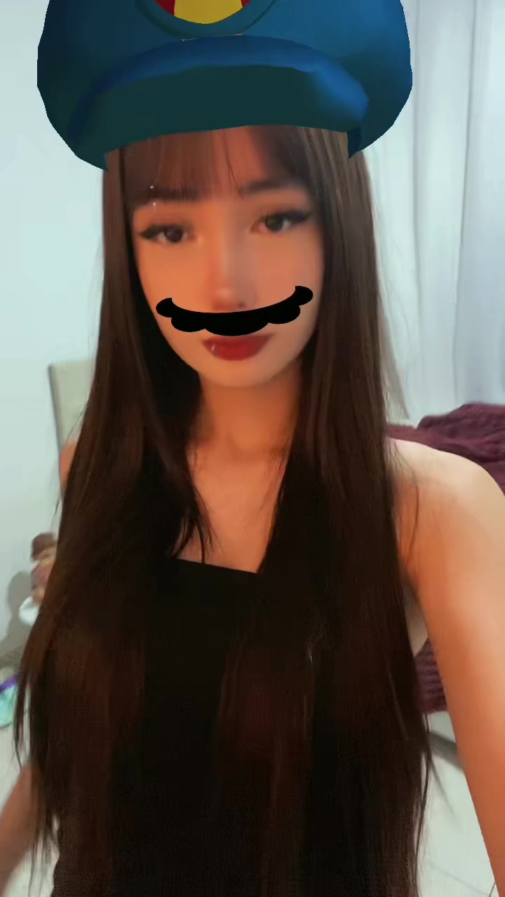 @Bella🧟♀️