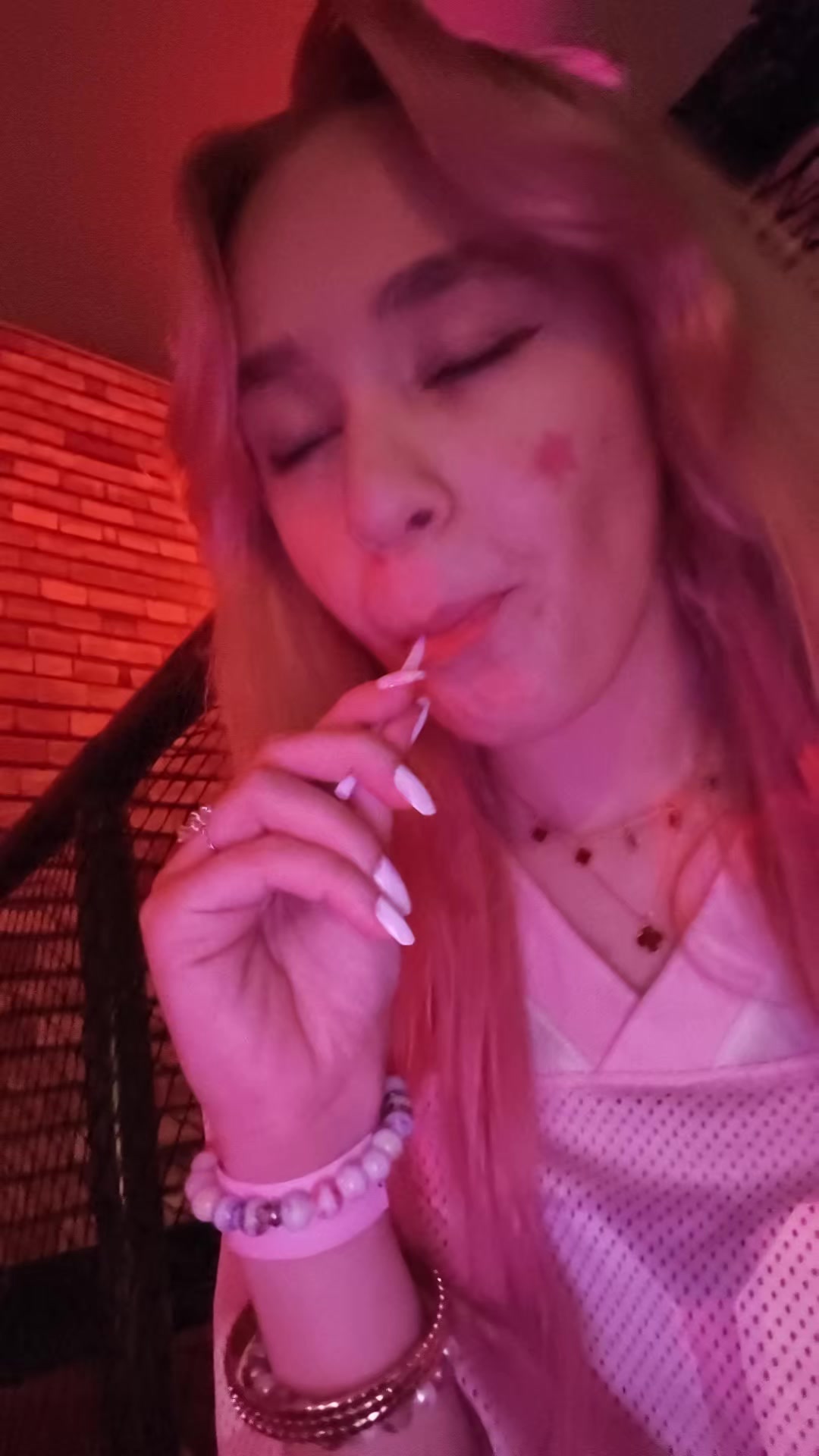 @pinkblondie30