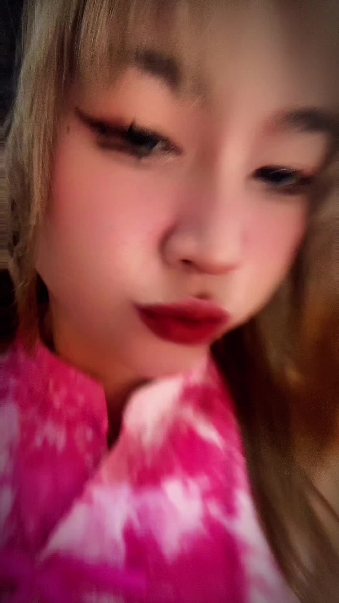 @👀💓ပူစီလေး💓👀(Nan San Thu)