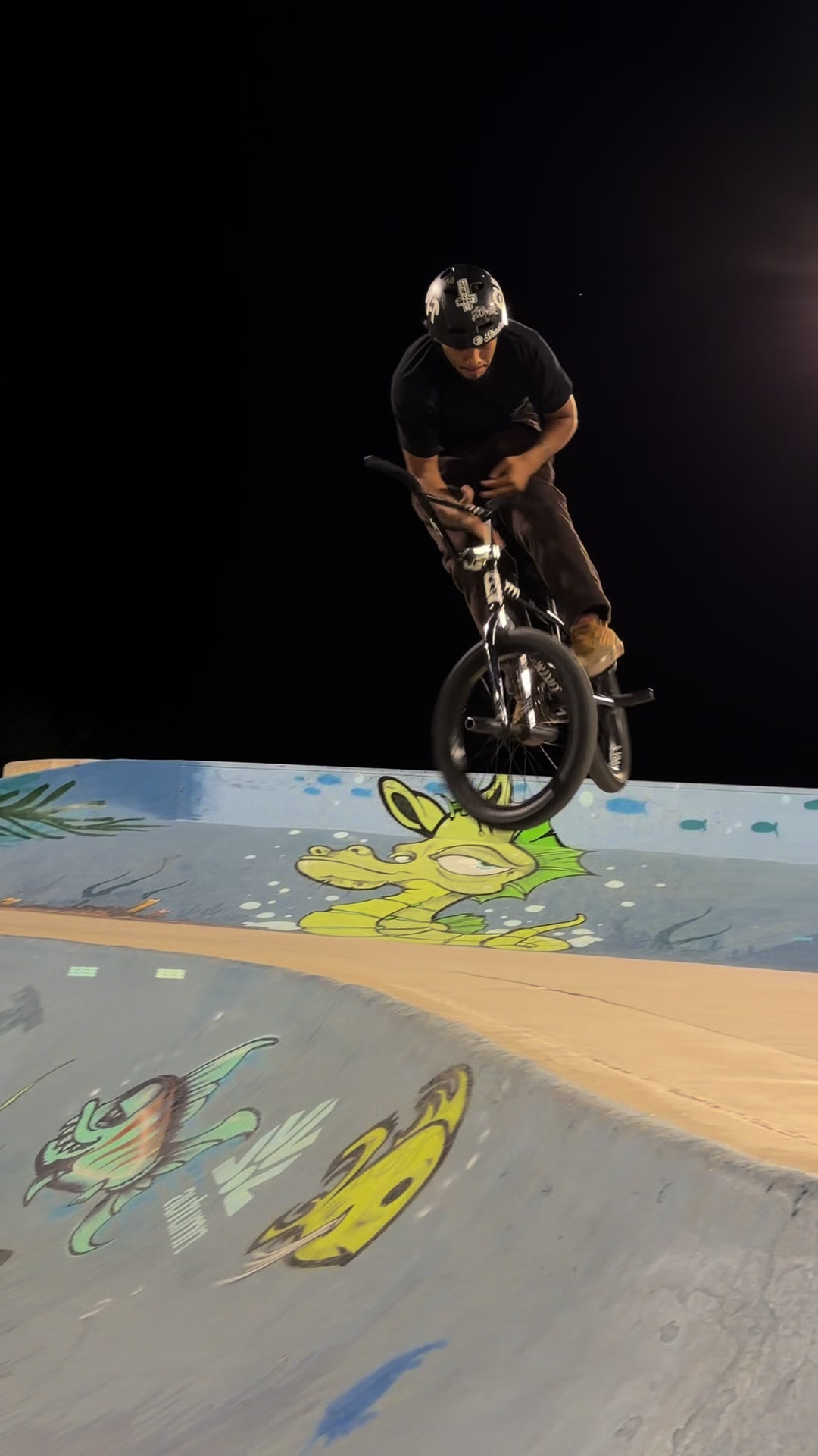 @_bmx_q