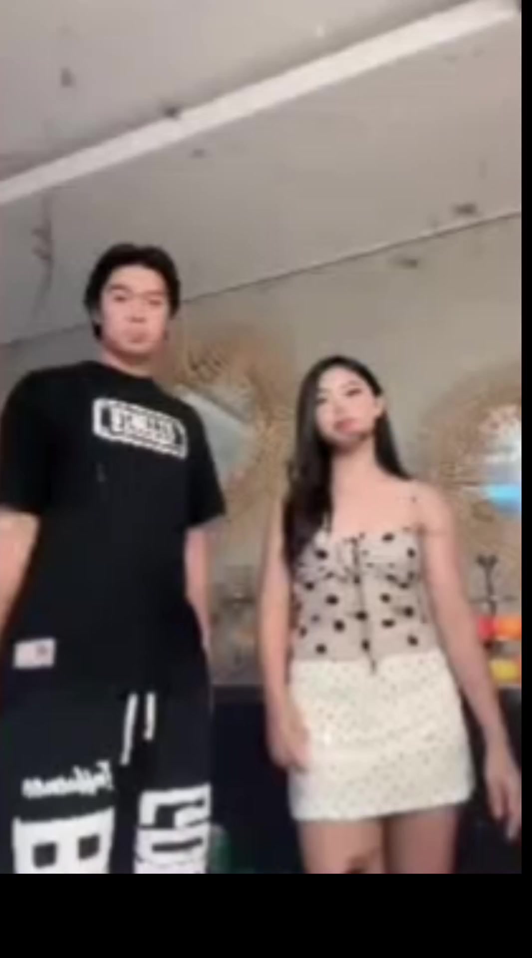 @โฎโญ๏ธ๐จ๐๐
๐๐โ.๐ ฬ๐