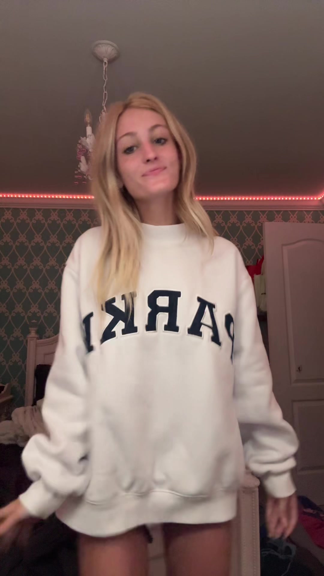 @anya