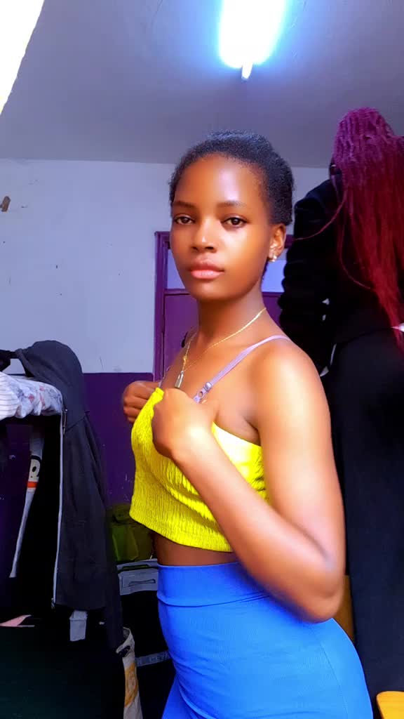 @💝 Th&pound;r@pist🥰❤📌📌💫