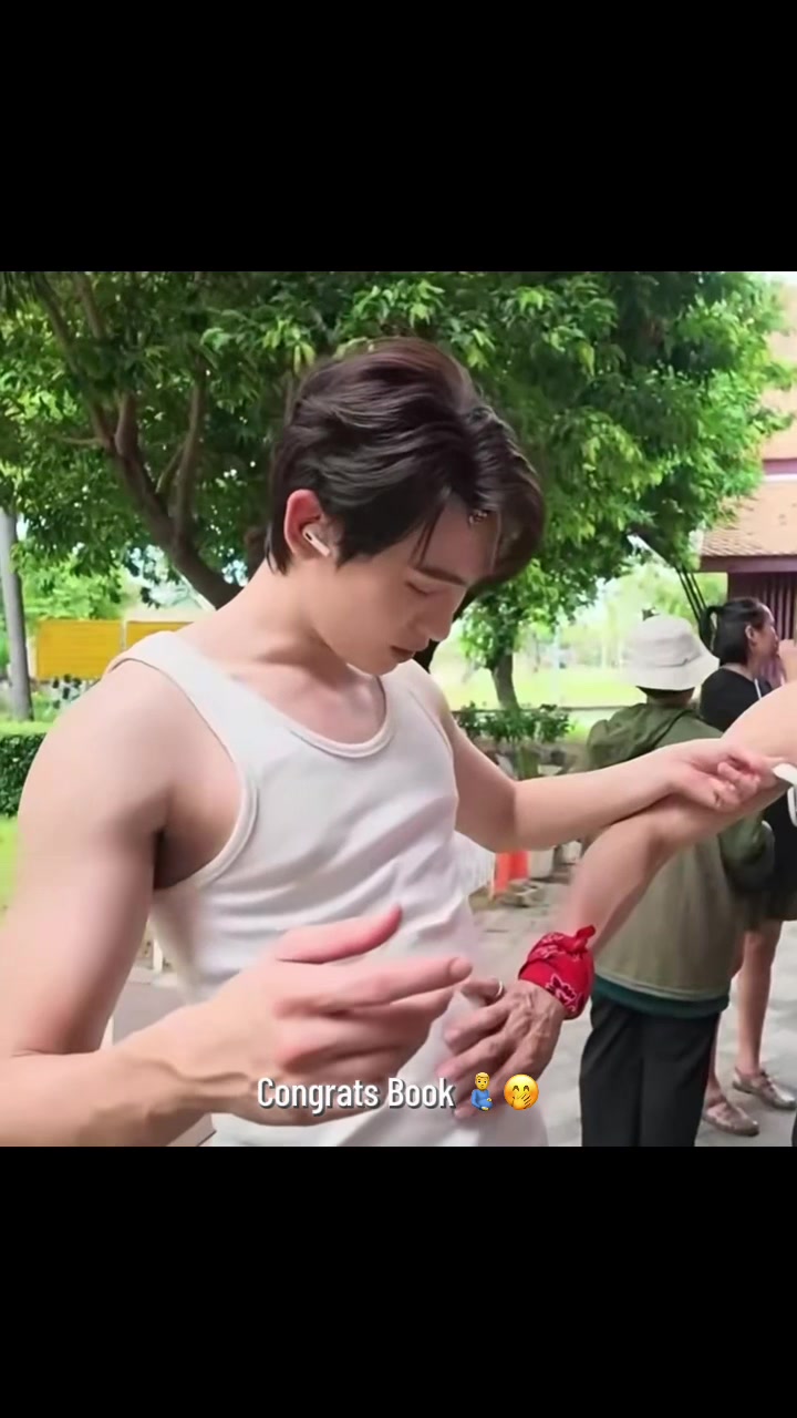 @FossBoo_🦊🍅