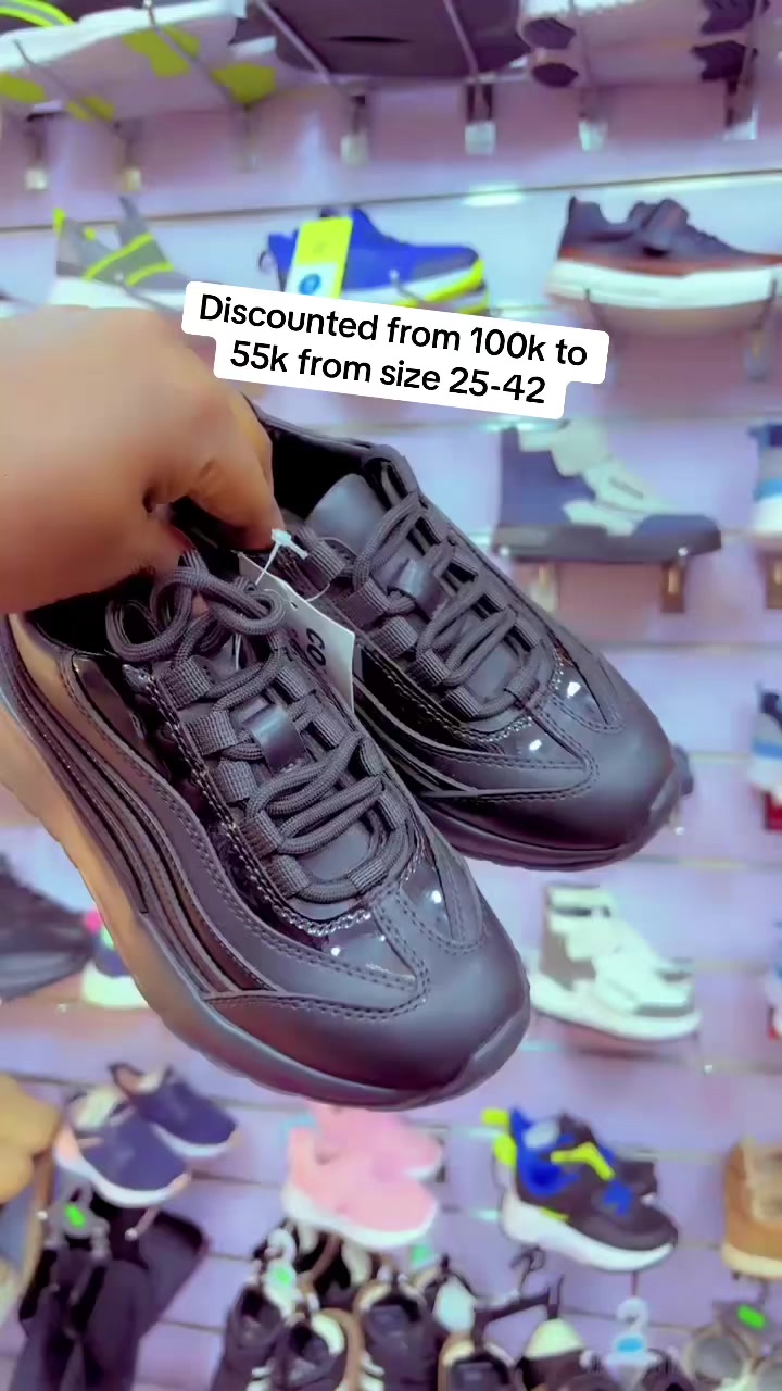 @JS ADDICTION SHOE STORE