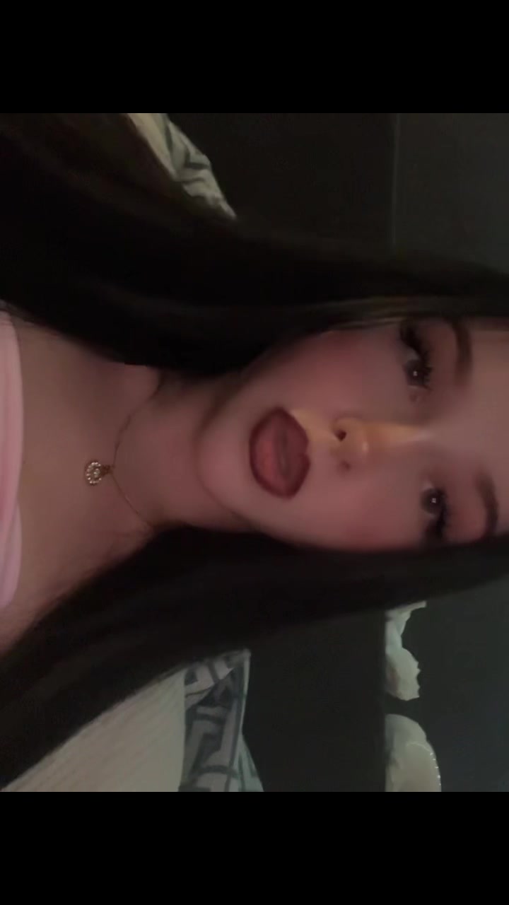 @yourlatina_69