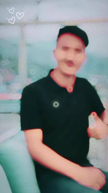 @सुजन तुम्बाहाङ्फे लिम्बु 🖤