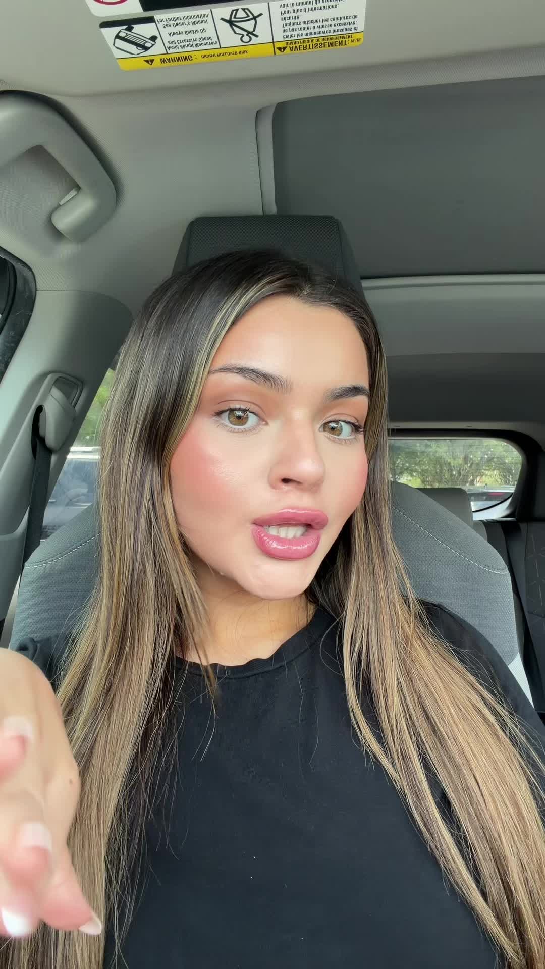 @Josselyn
