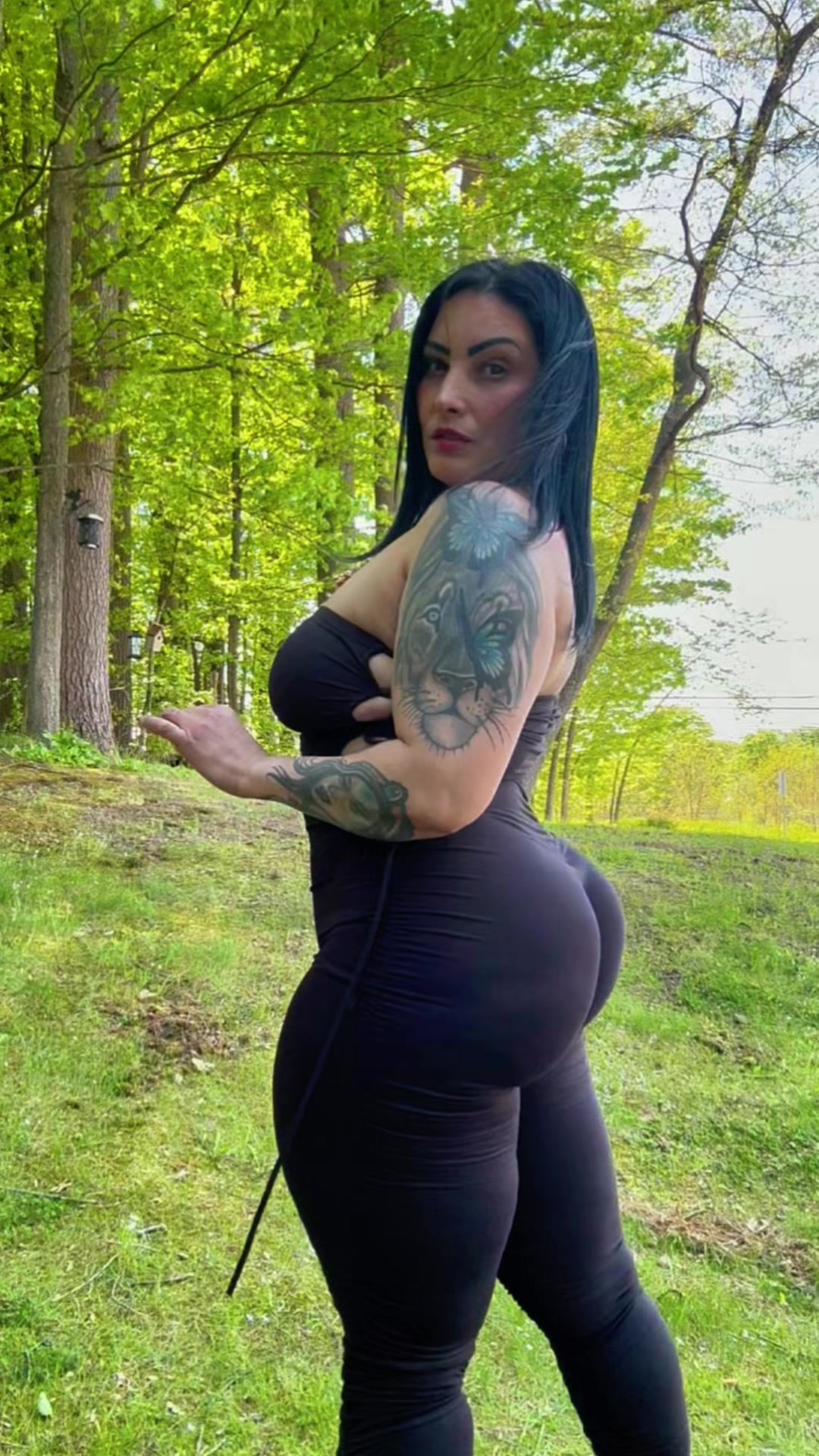 @adairizz