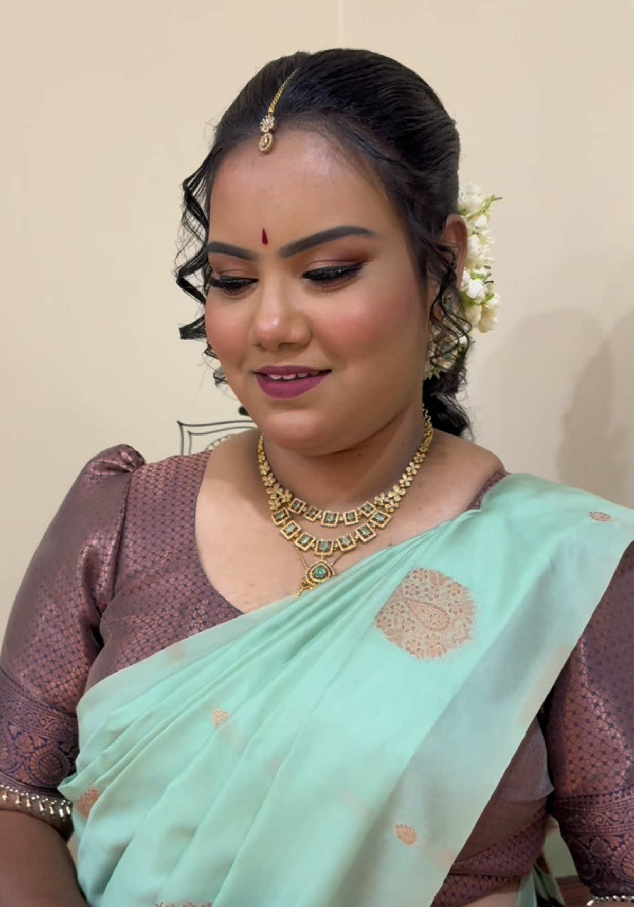 @Devisree Mua