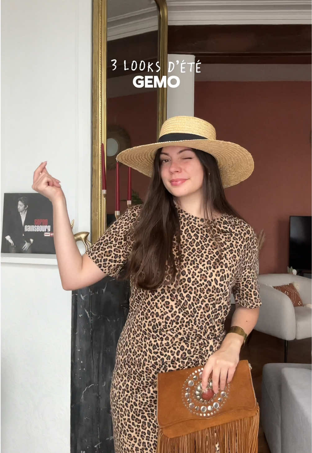 @L&eacute;a
