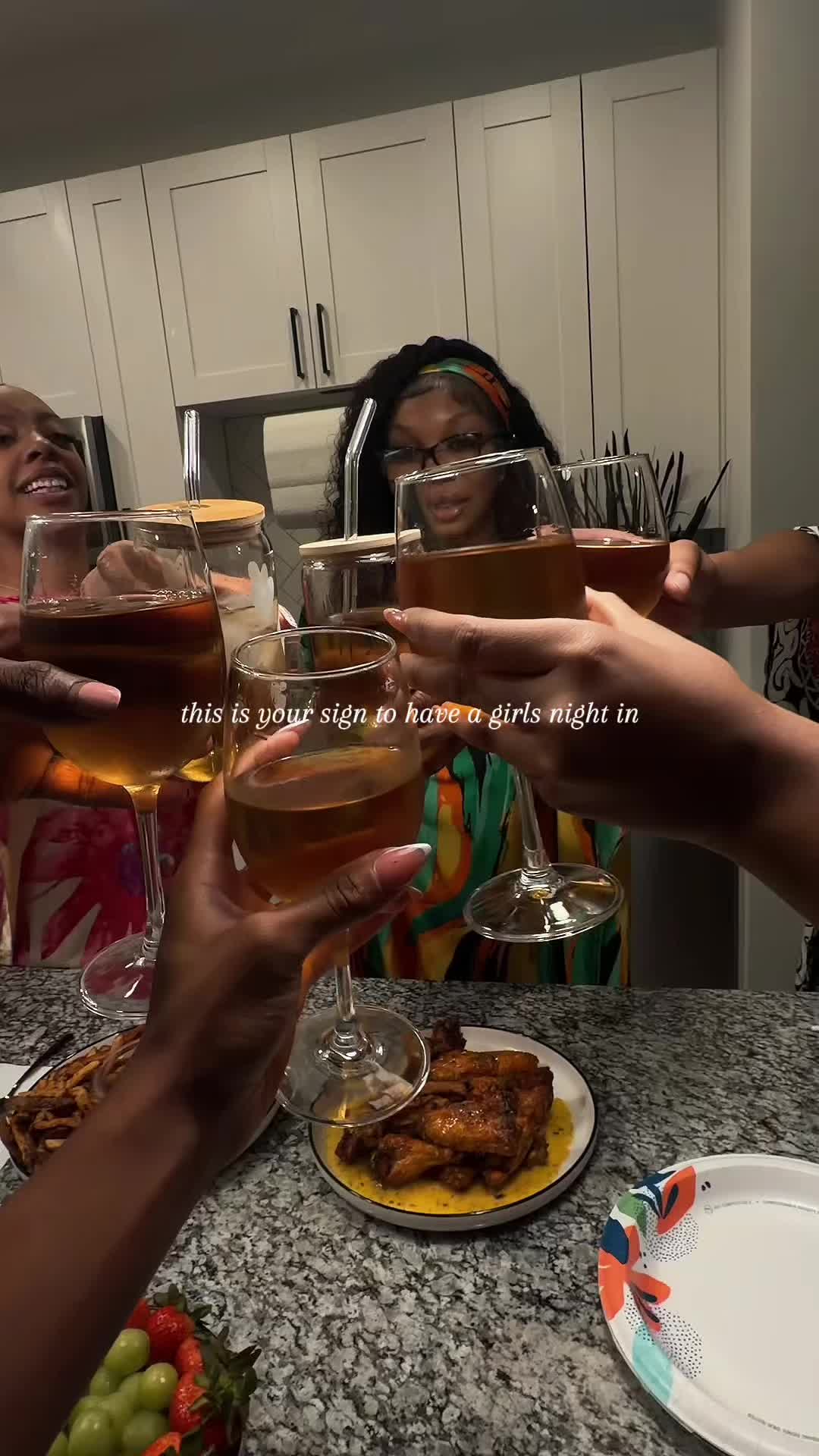 @riahnicole