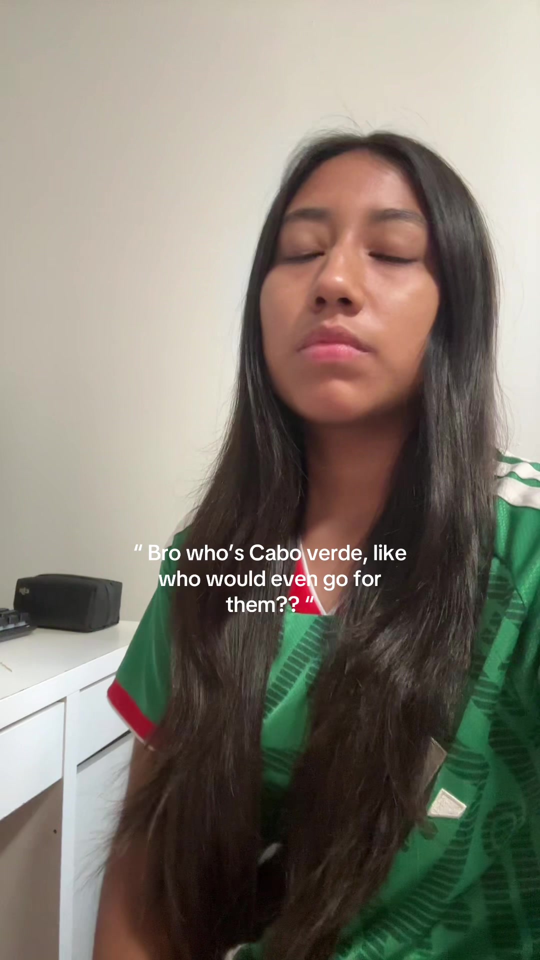 @evelynnmundo
