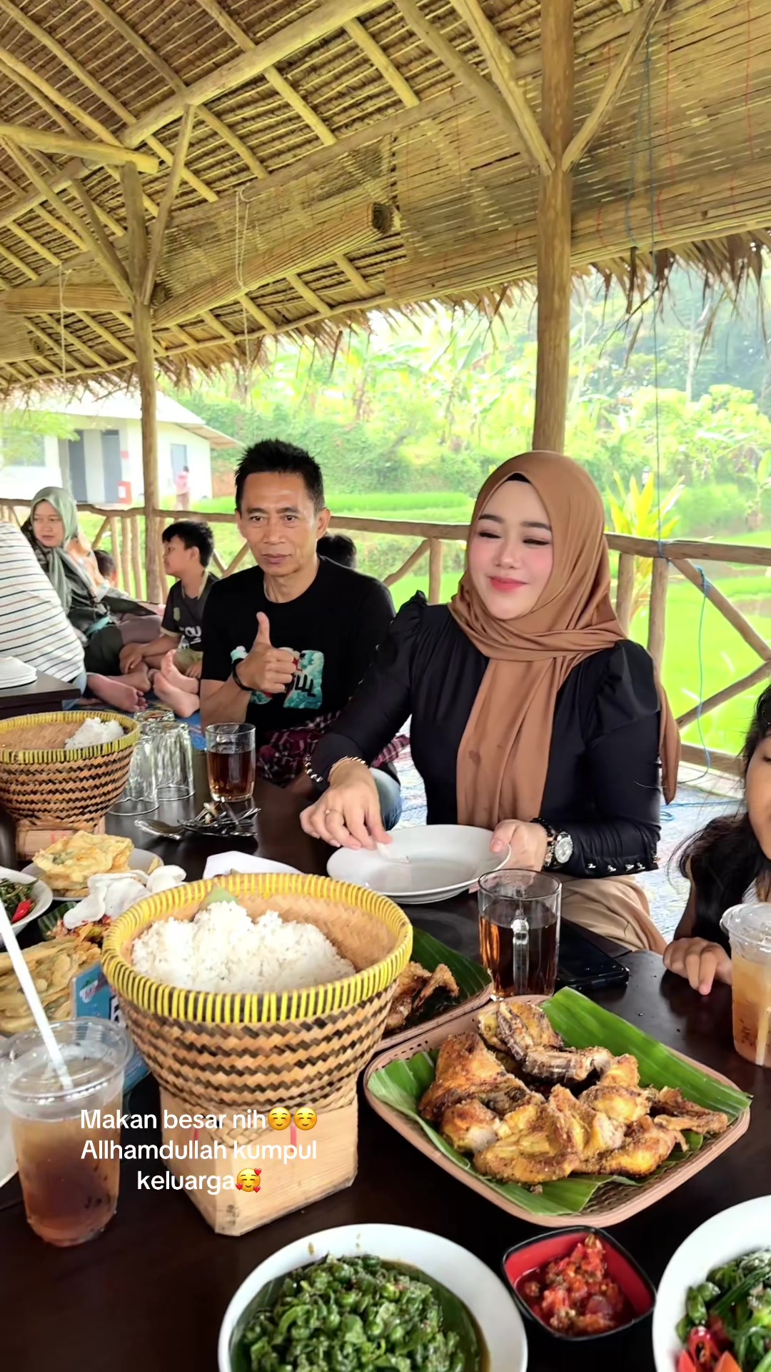 @yani mulyani