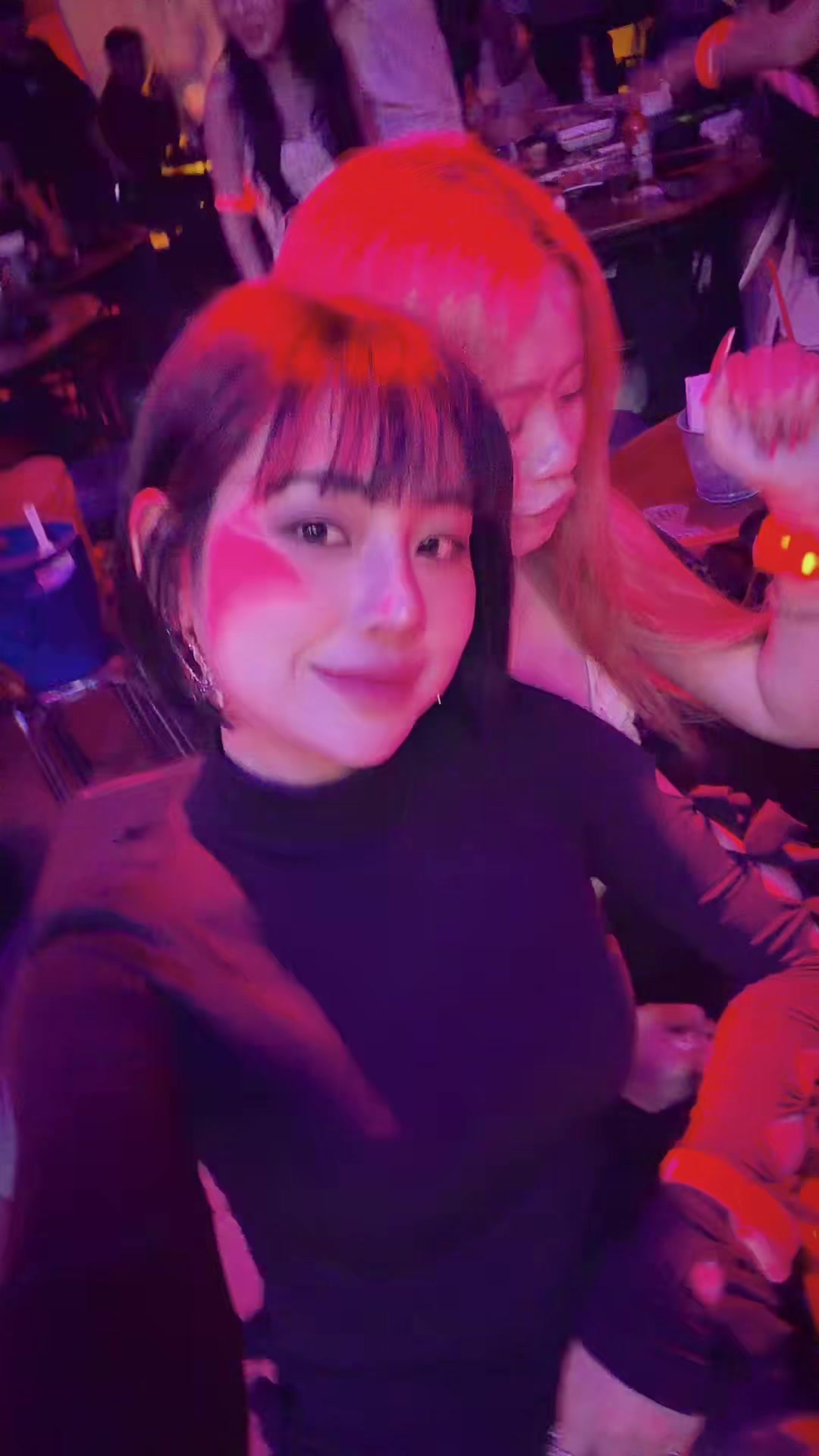 @Della