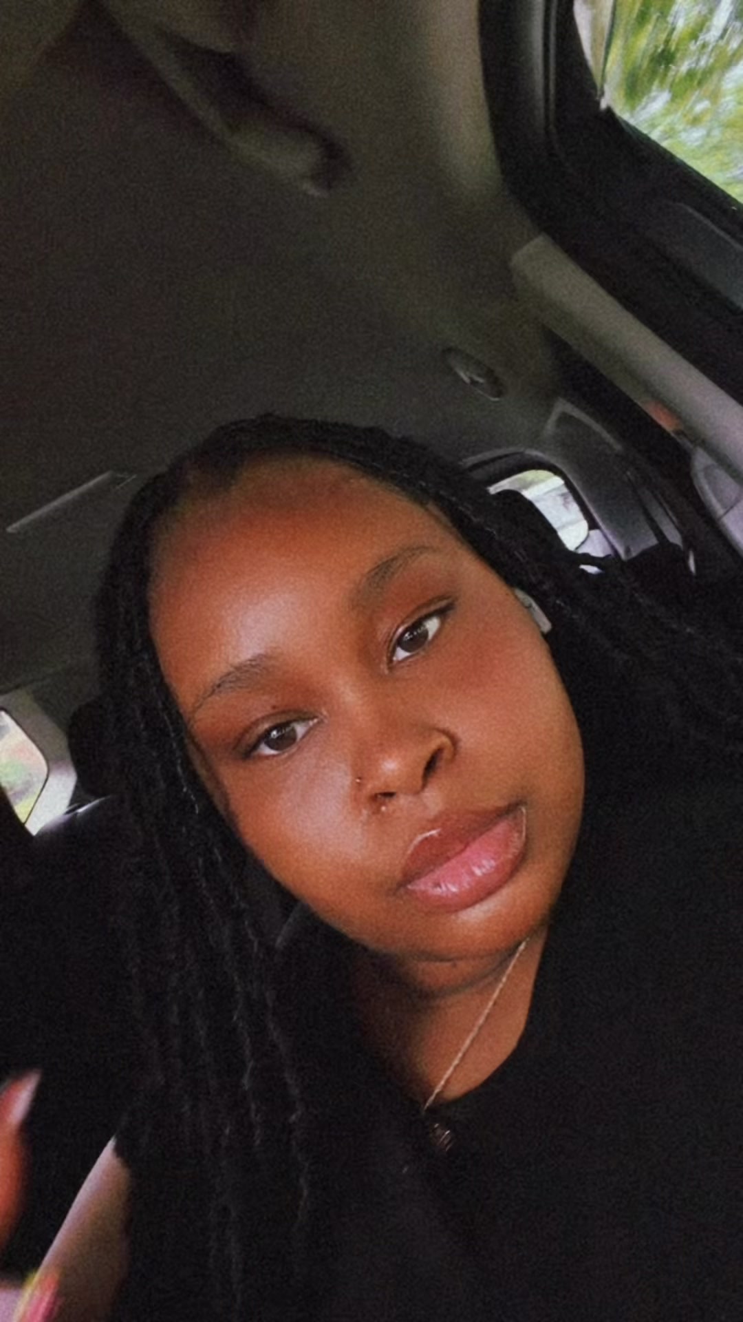 @Niya 🦋🩵✨