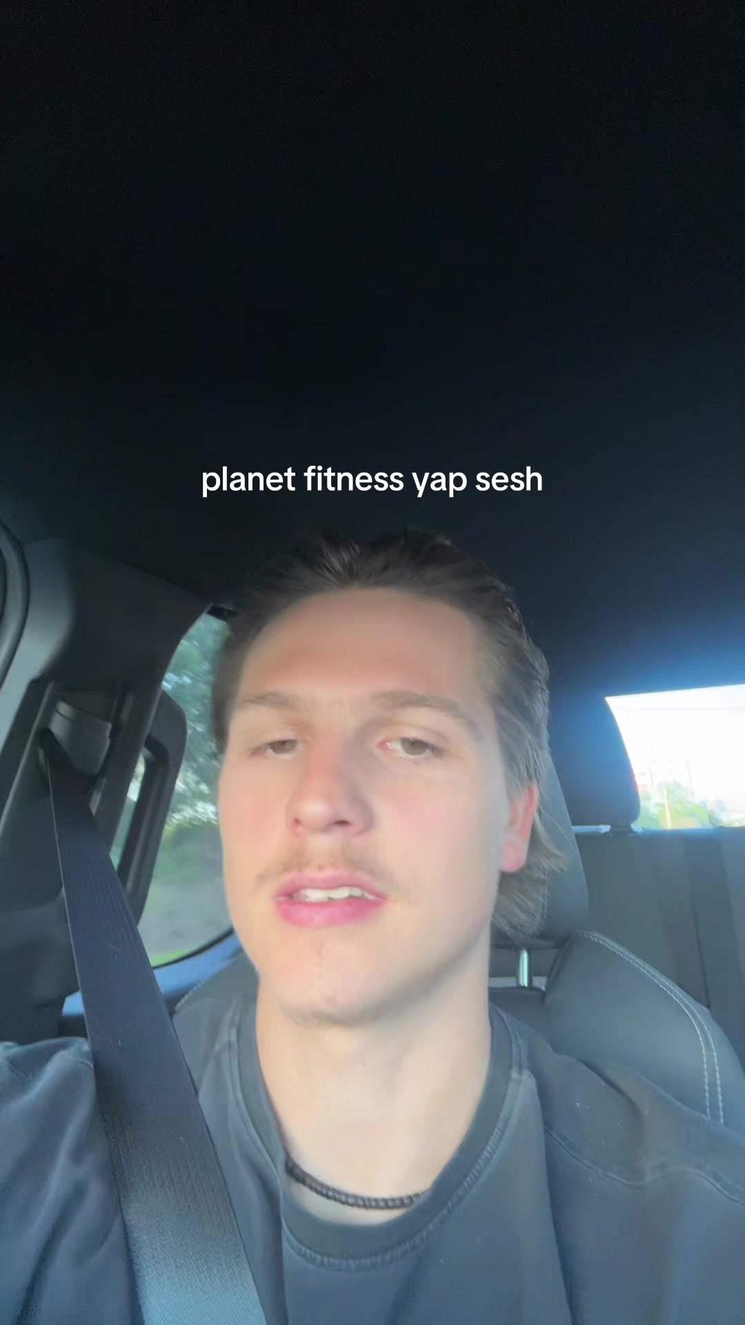 @claytonbull_