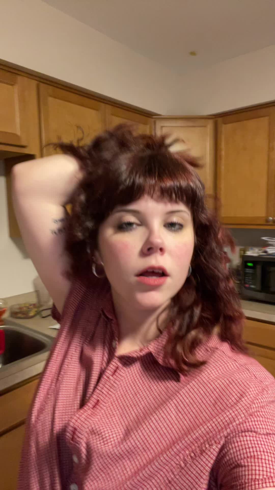 @lily