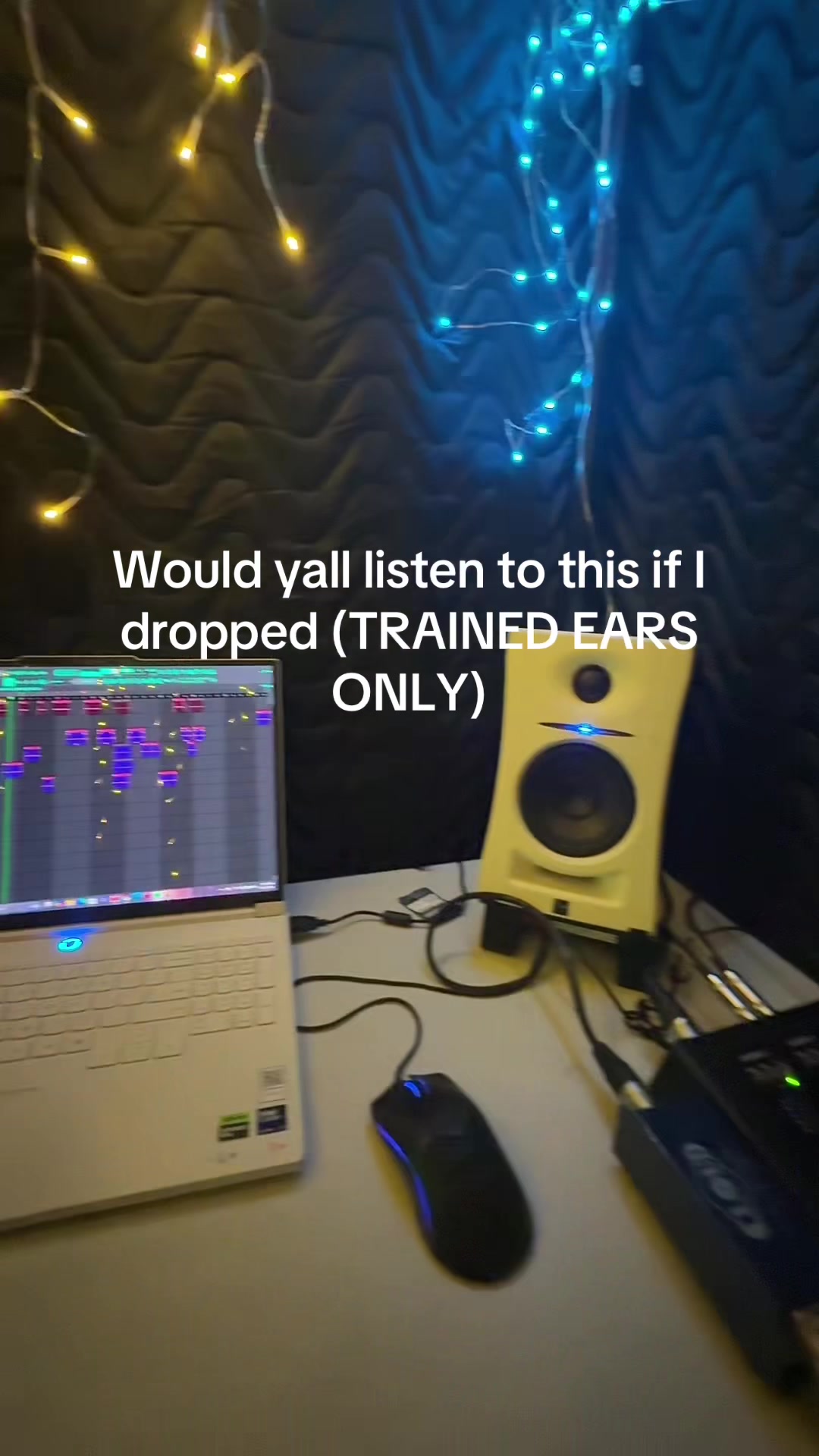 @Hxtch