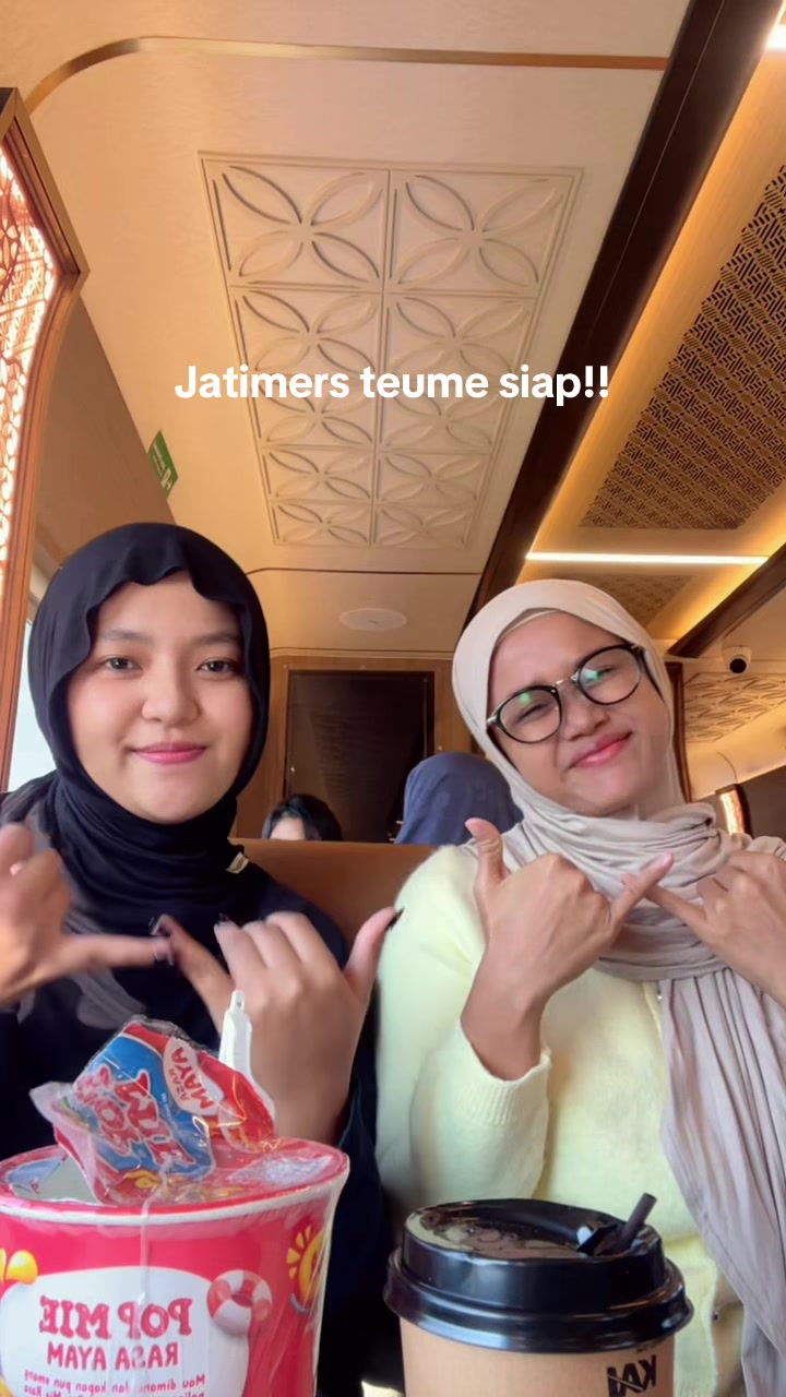 @Ella