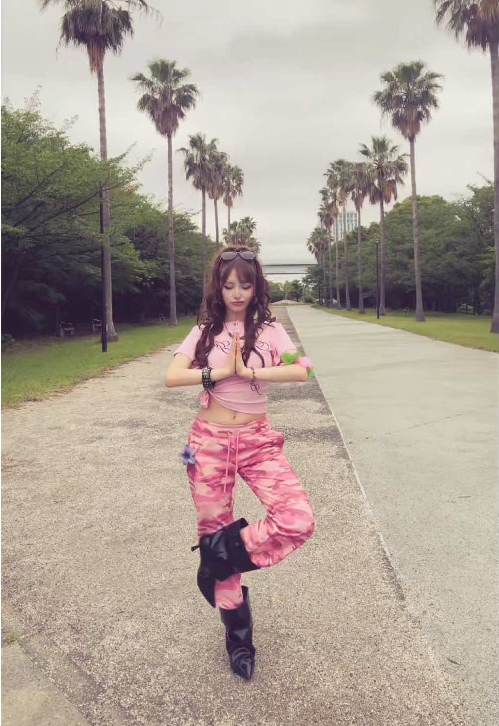 @lily moonlight