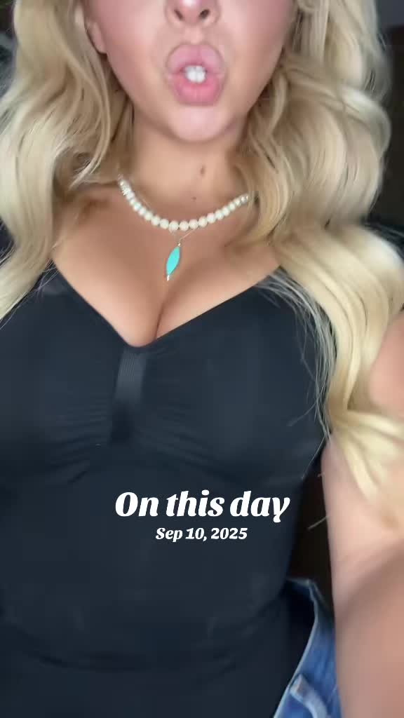 @Valianna Rose