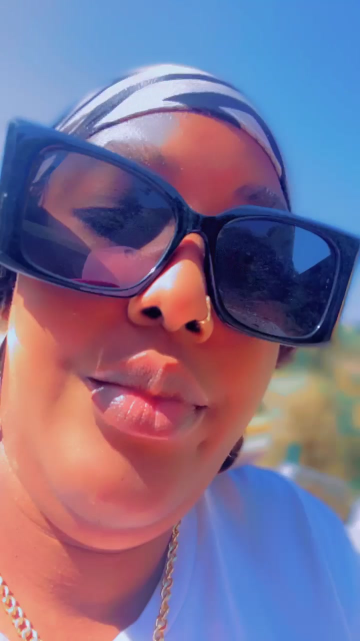 @🦋Larebelle❤️♐️Sandy🦋
